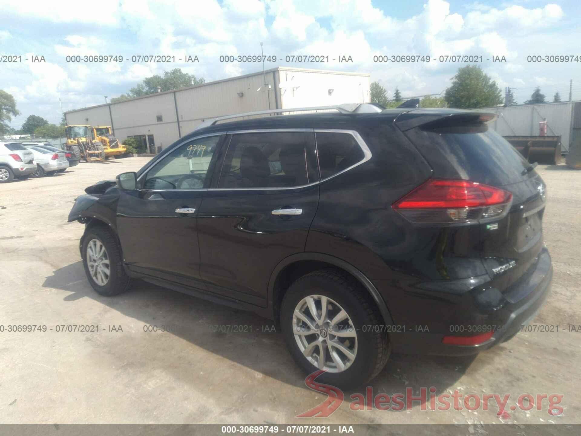 KNMAT2MV6HP507968 2017 NISSAN ROGUE