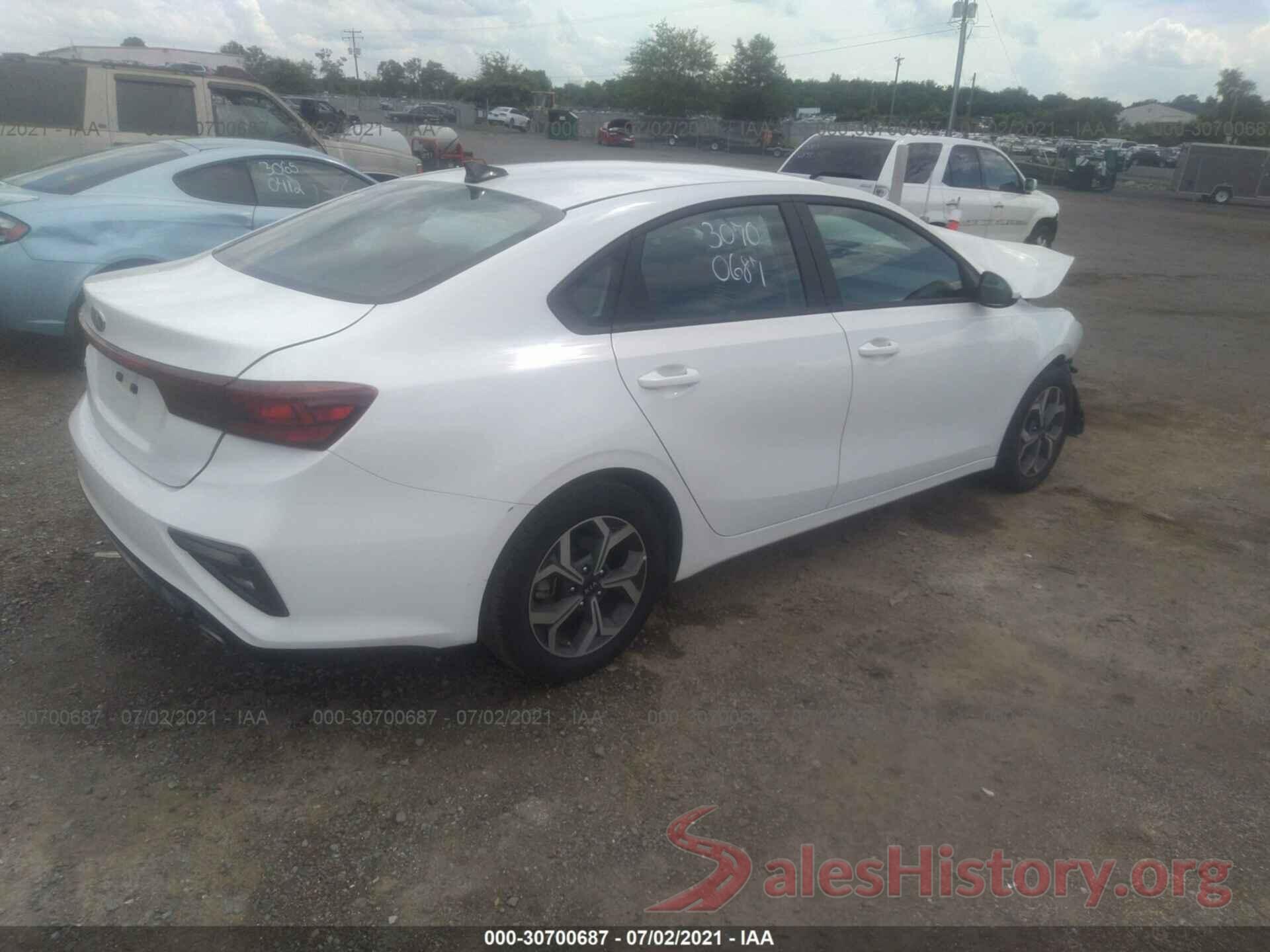 3KPF24AD6ME276063 2021 KIA FORTE