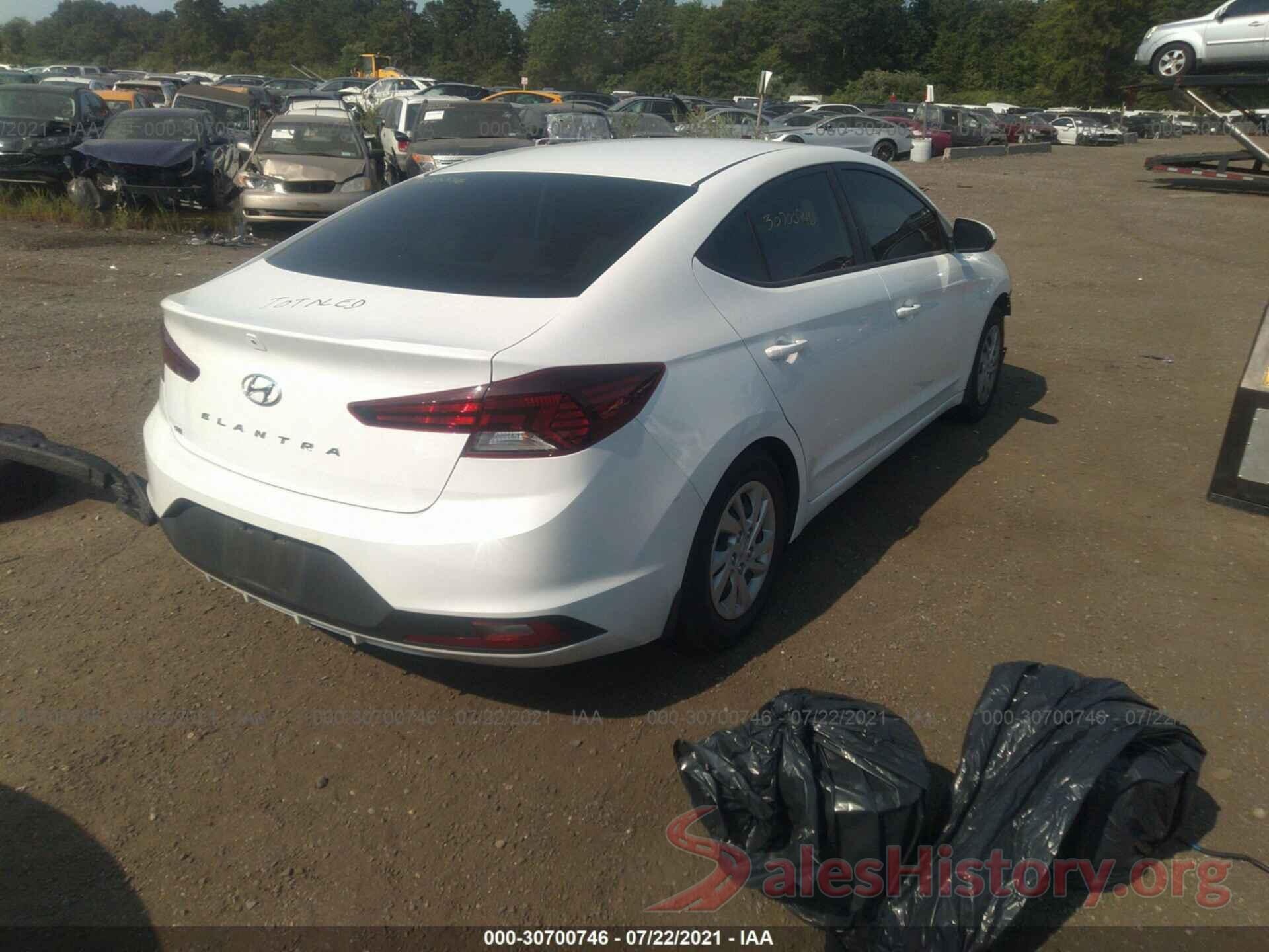 5NPD74LF6KH490616 2019 HYUNDAI ELANTRA