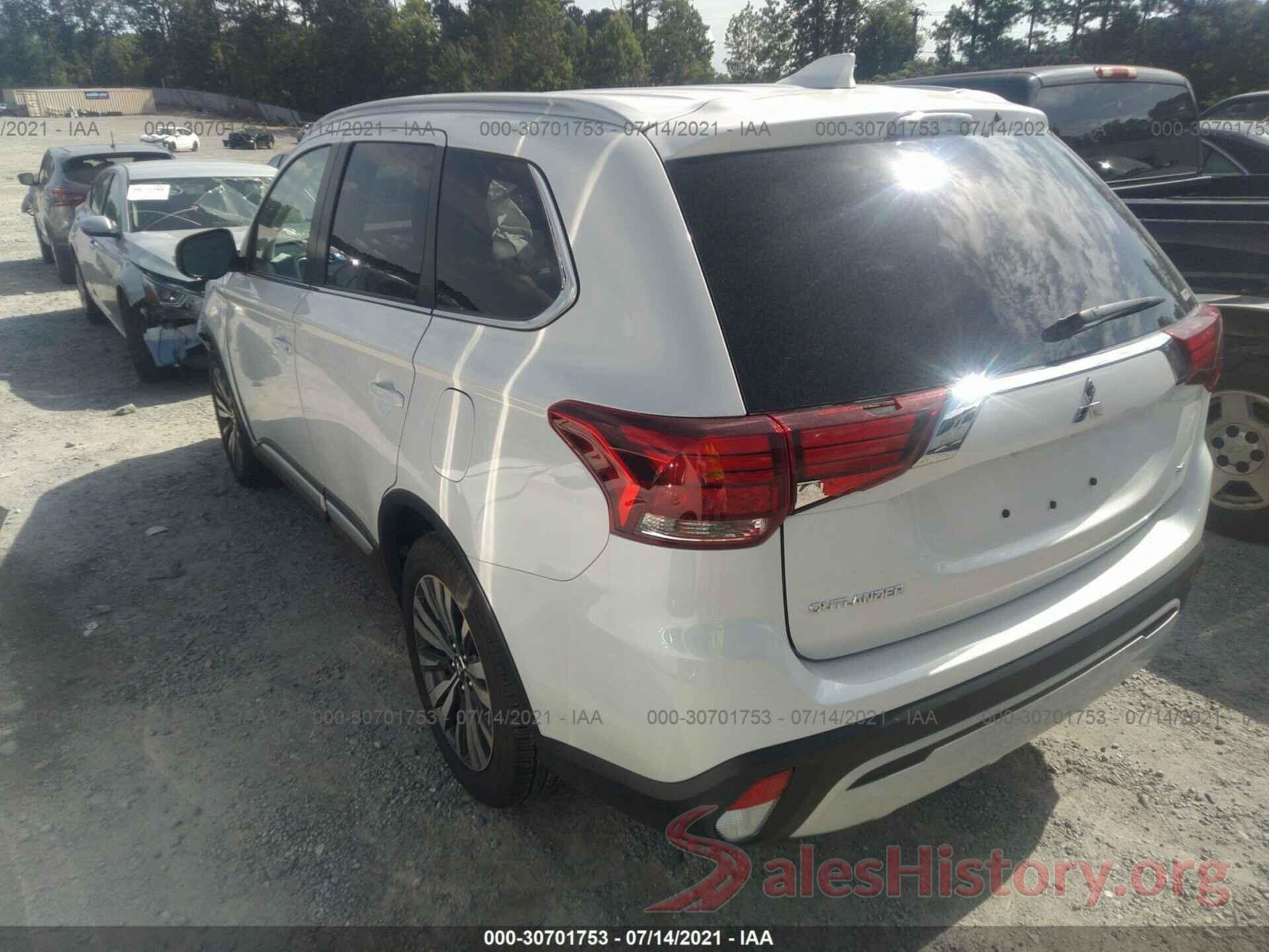 JA4AZ3A34LZ038426 2020 MITSUBISHI OUTLANDER