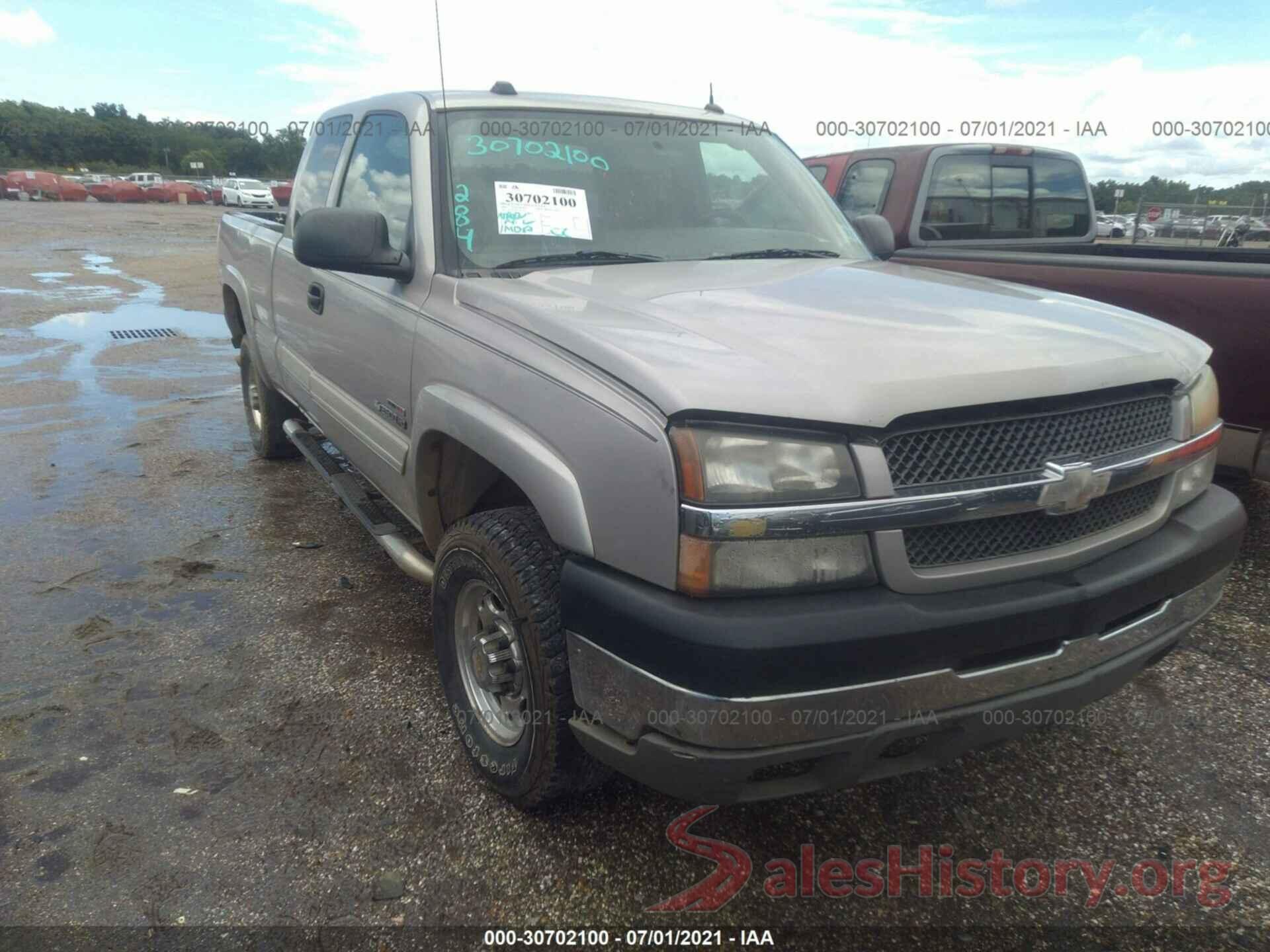 KMHCT5AE5HU320653 2004 CHEVROLET SILVERADO 2500HD