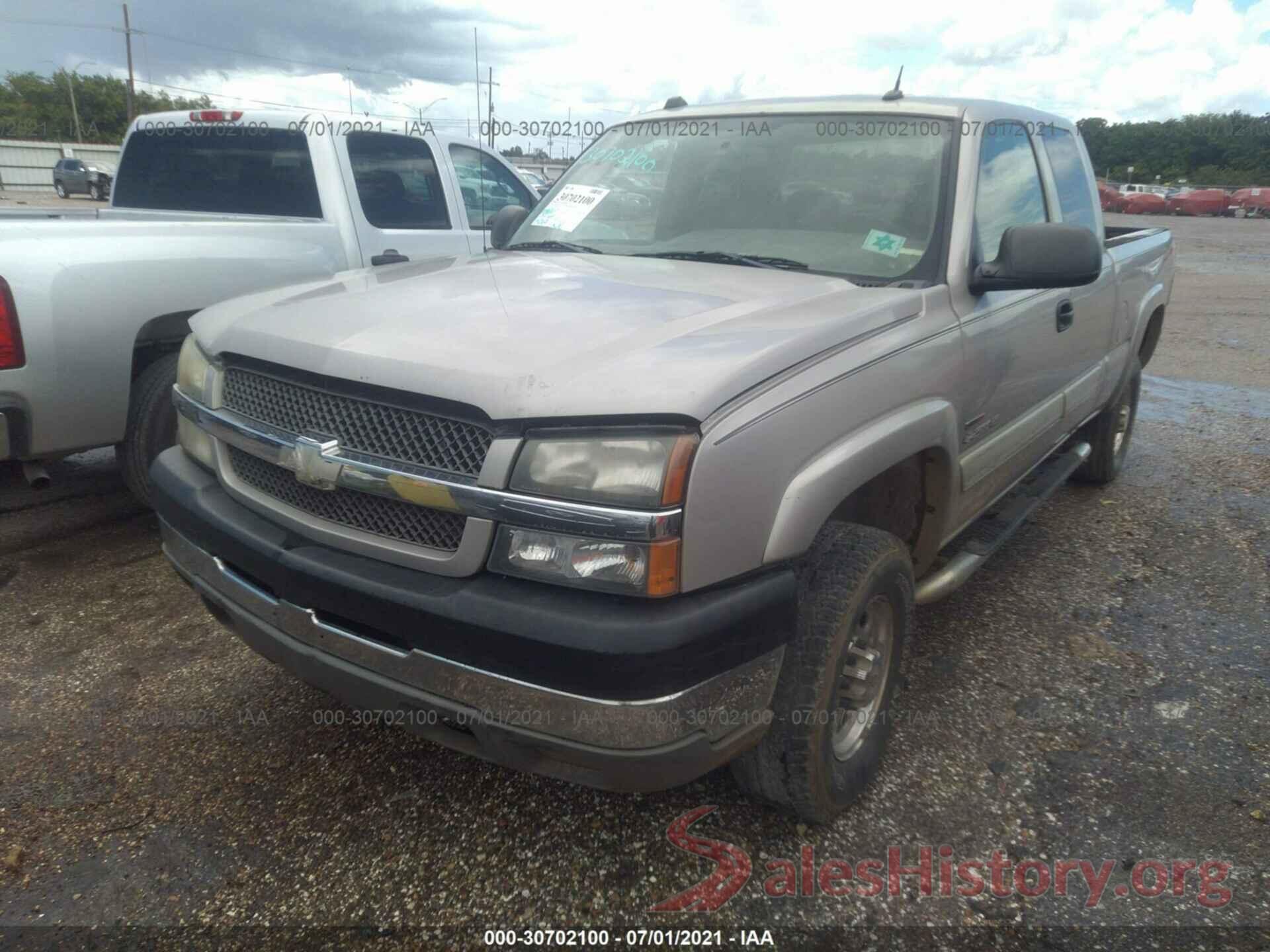 KMHCT5AE5HU320653 2004 CHEVROLET SILVERADO 2500HD