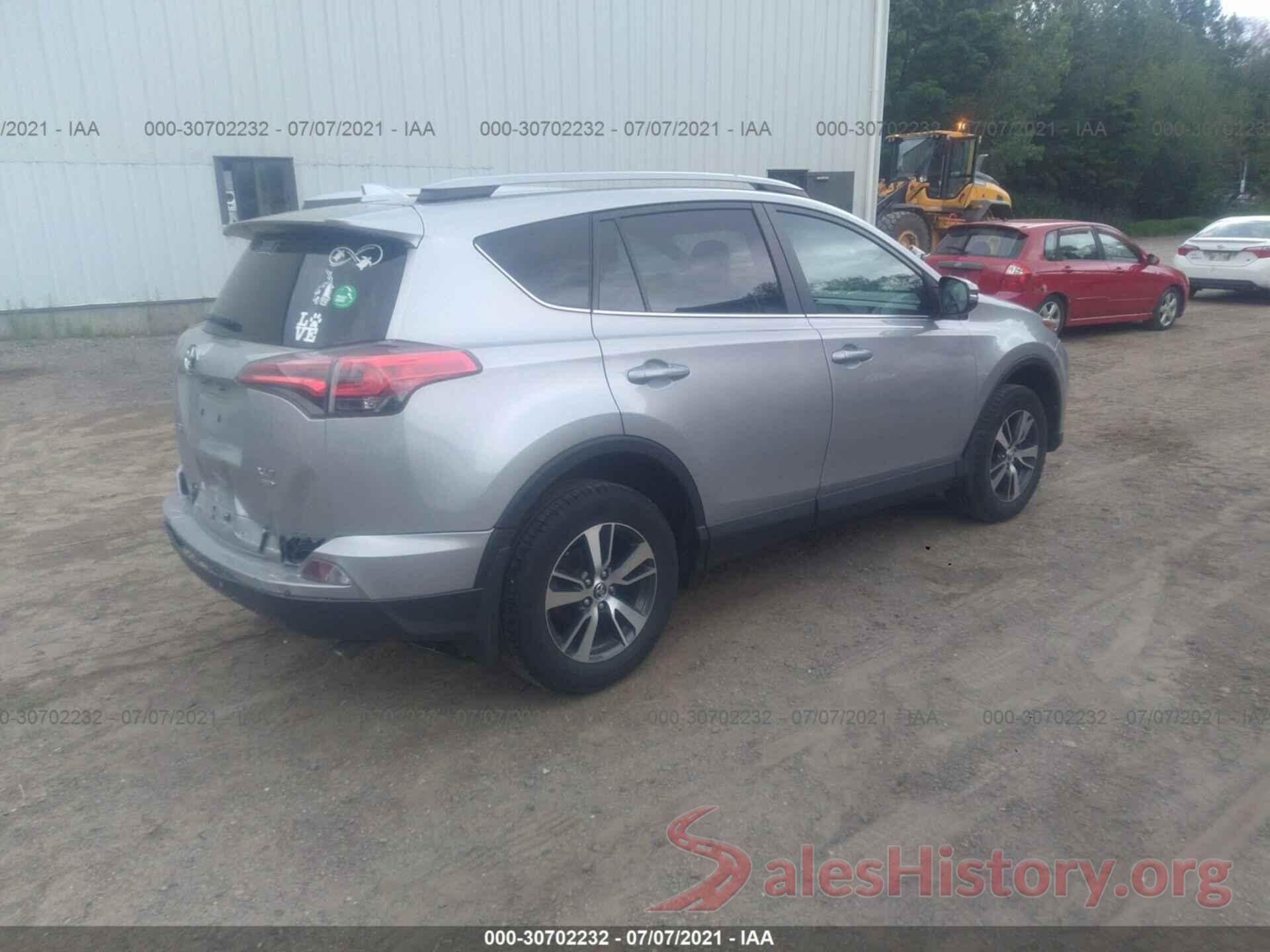 2T3RFREV1HW656018 2017 TOYOTA RAV4