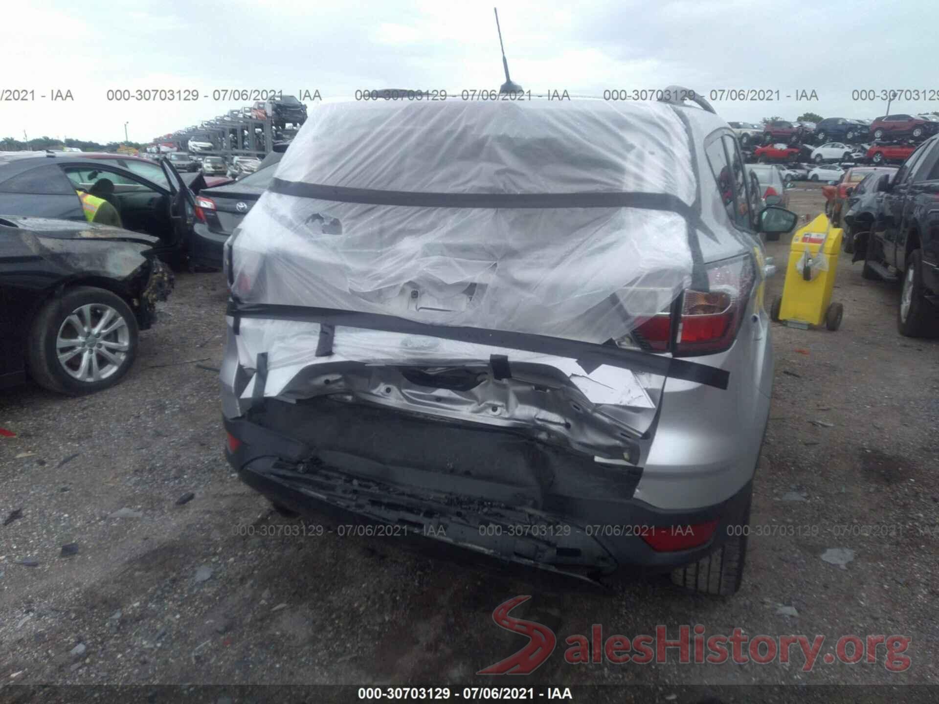 1FMCU9G96HUA73514 2017 FORD ESCAPE