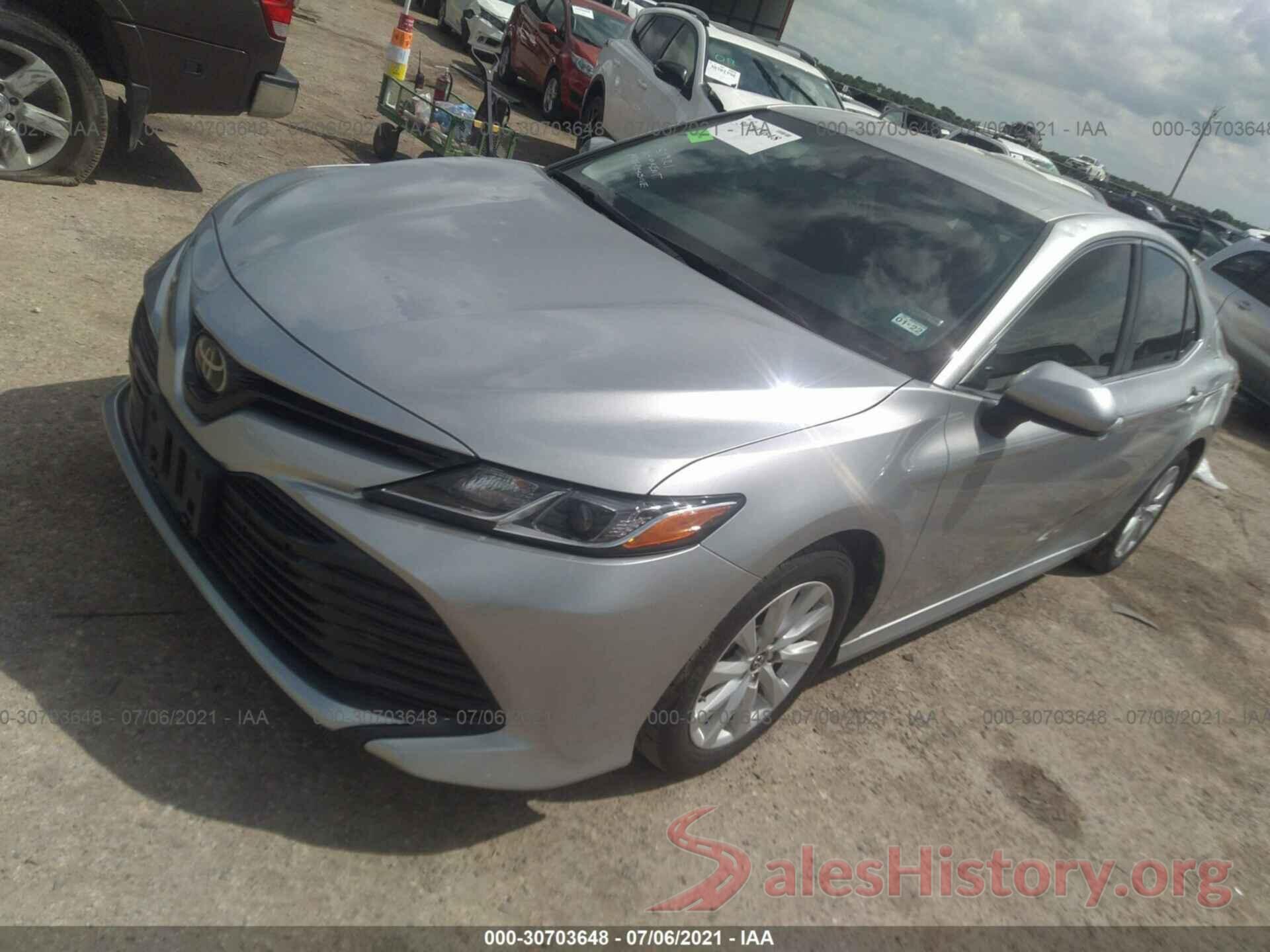 JTNB11HK1J3038494 2018 TOYOTA CAMRY