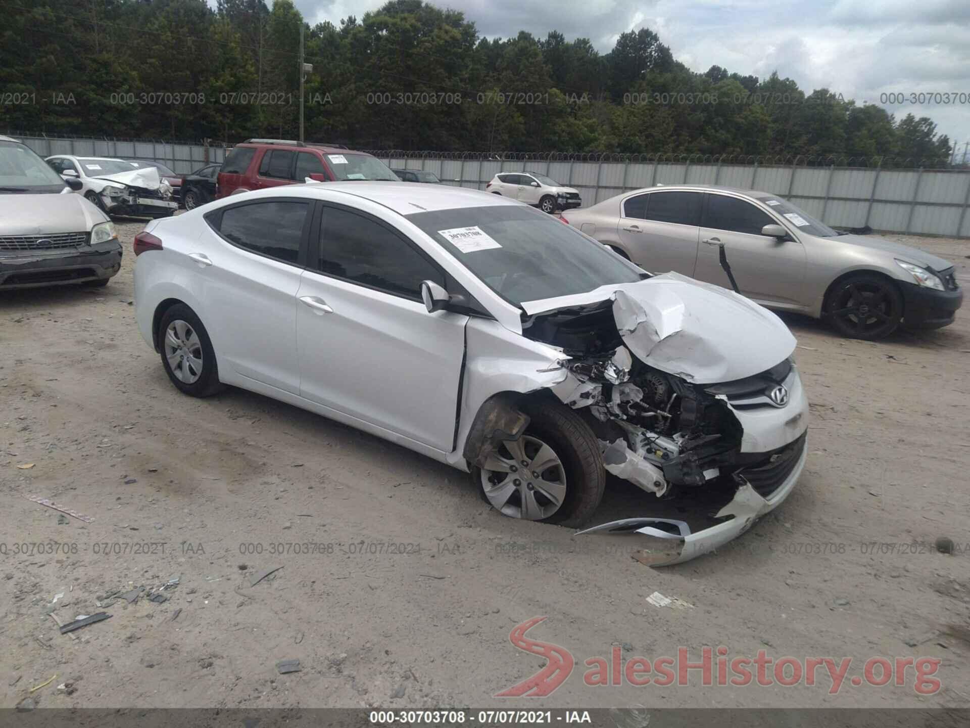 5NPDH4AEXGH766326 2016 HYUNDAI ELANTRA