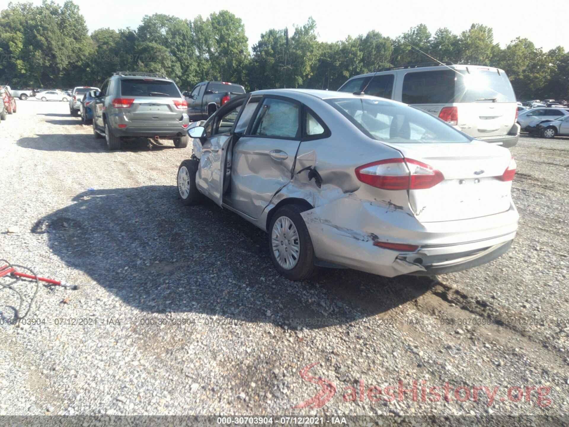 3FADP4AJ9GM137639 2016 FORD FIESTA