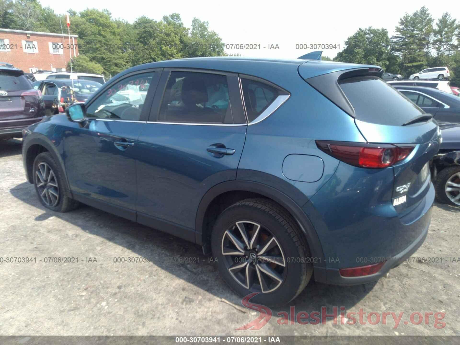 JM3KFBCM4J1445037 2018 MAZDA CX-5