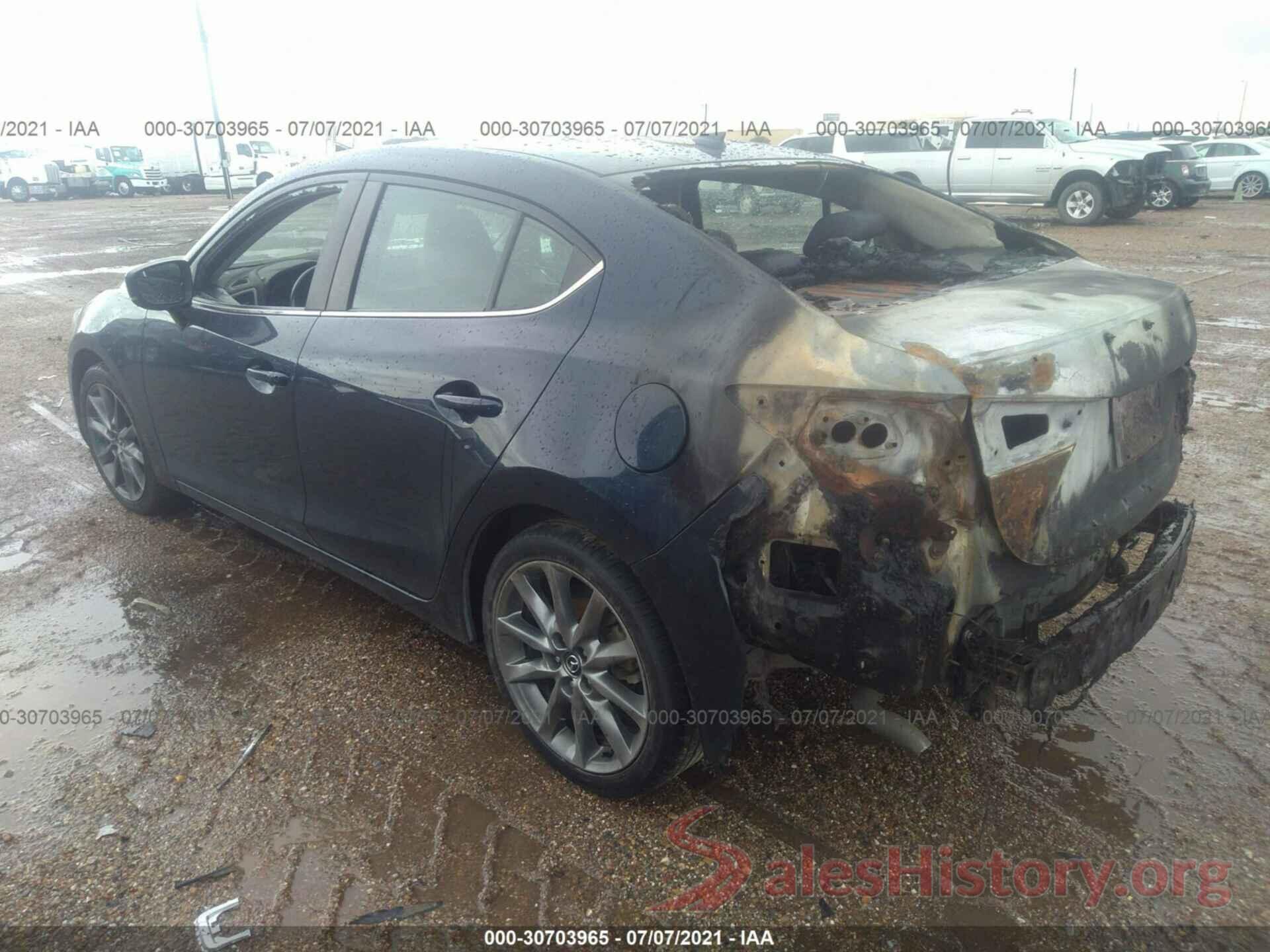 3MZBN1V33JM222577 2018 MAZDA MAZDA3 4-DOOR