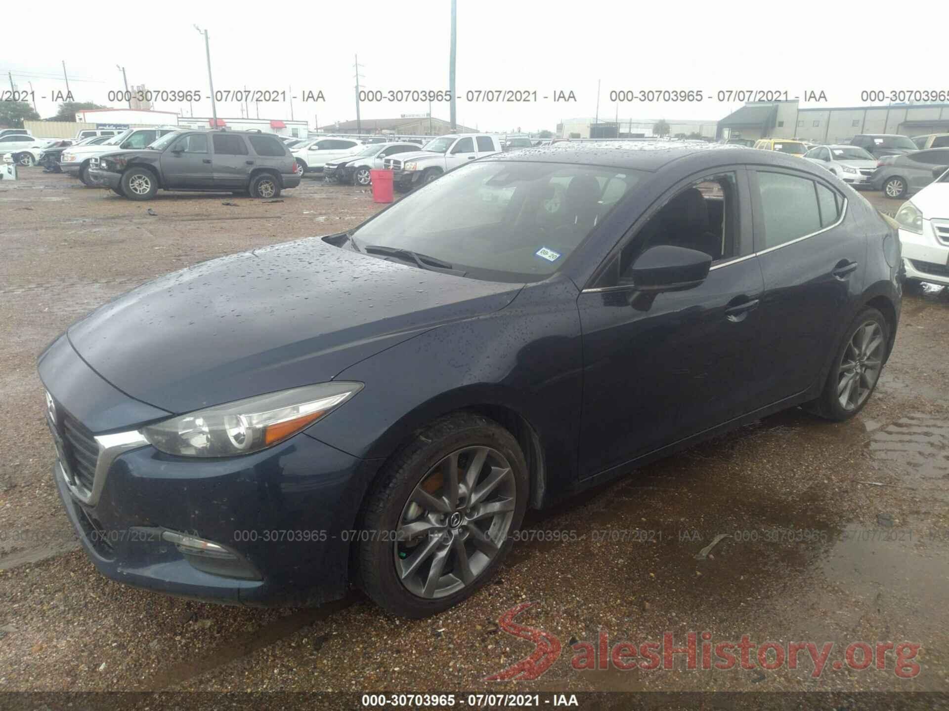 3MZBN1V33JM222577 2018 MAZDA MAZDA3 4-DOOR