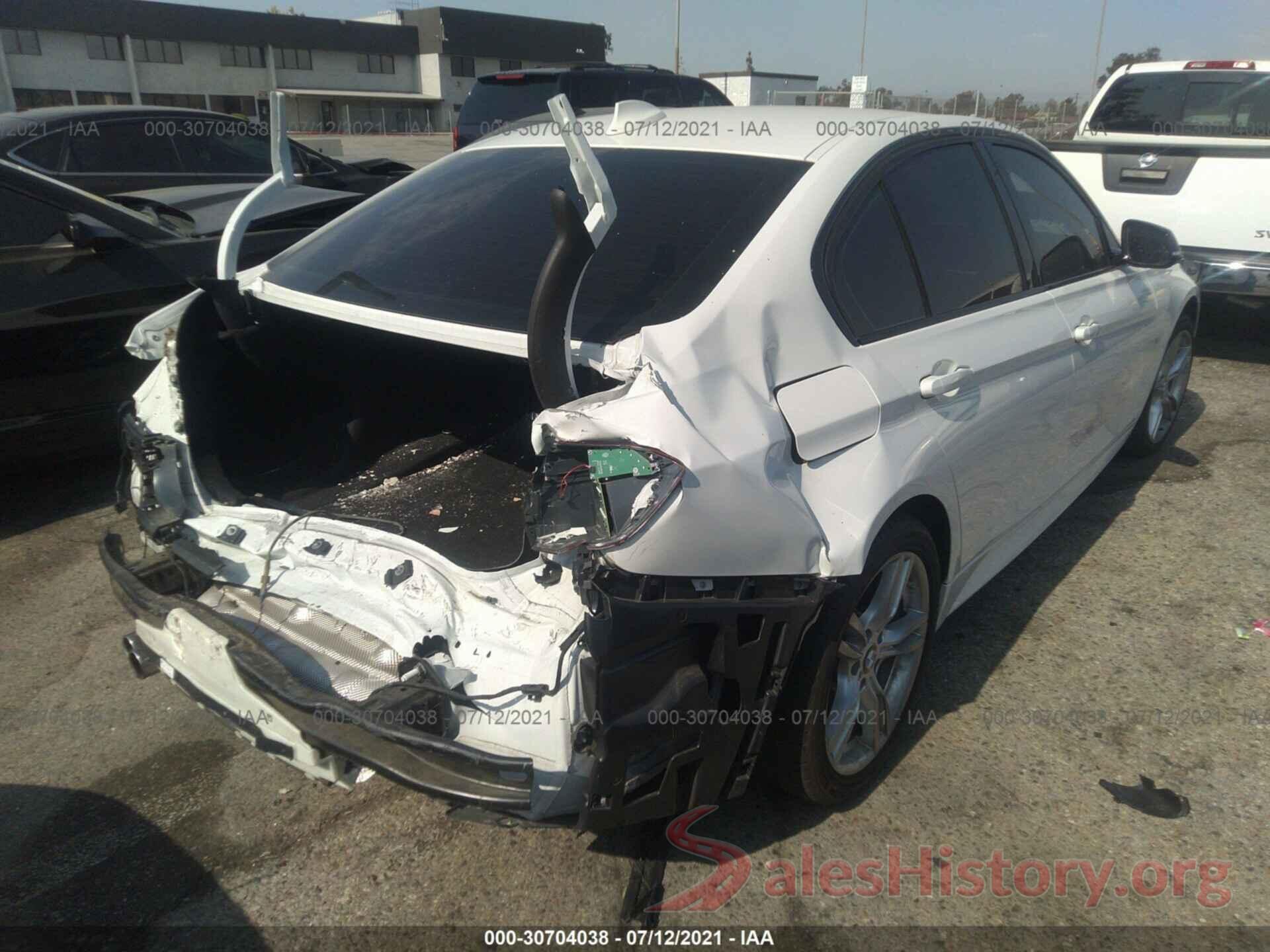 WBA8B9C54JEE82369 2018 BMW 3 SERIES