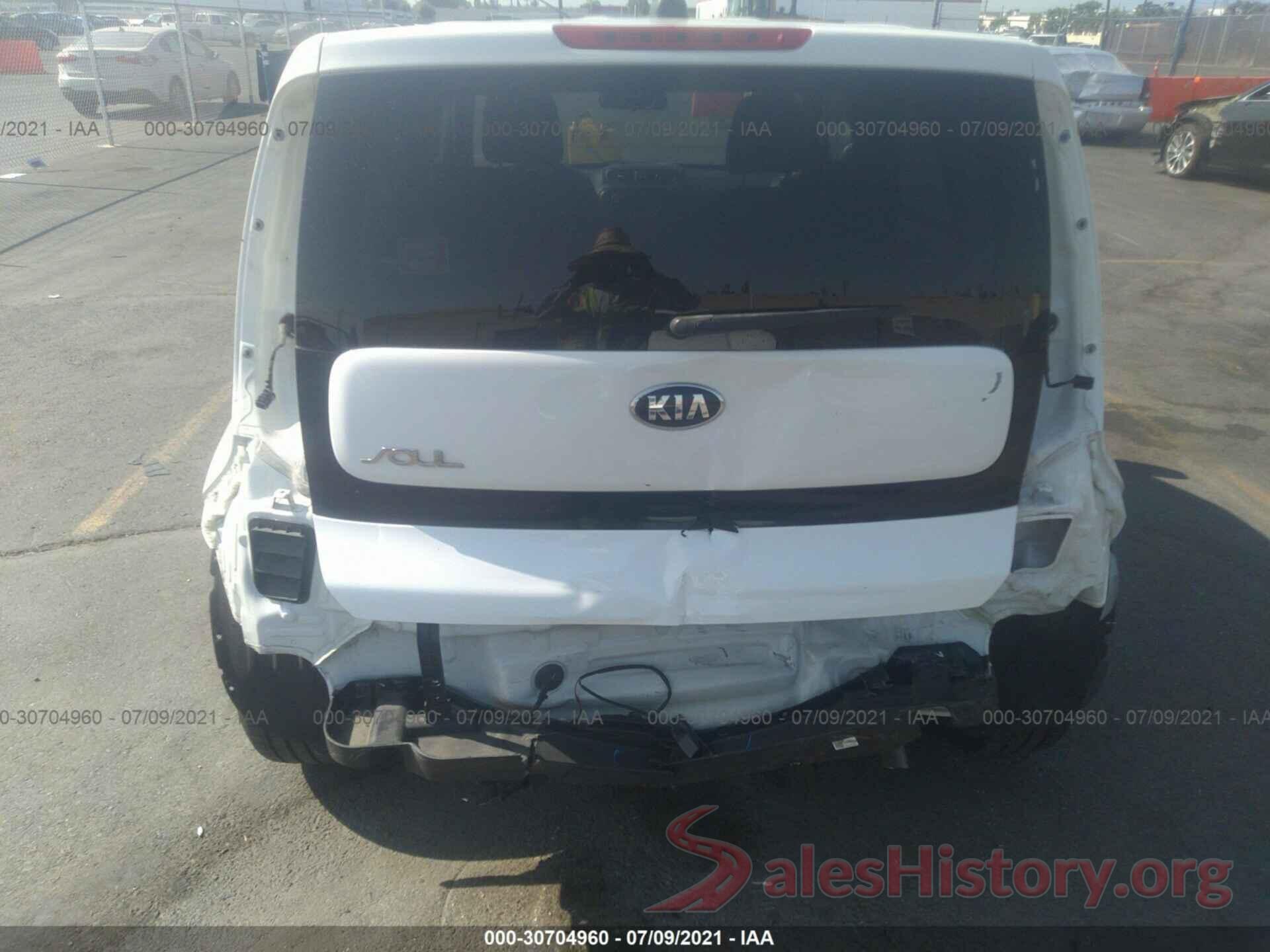 KNDJN2A28H7450693 2017 KIA SOUL