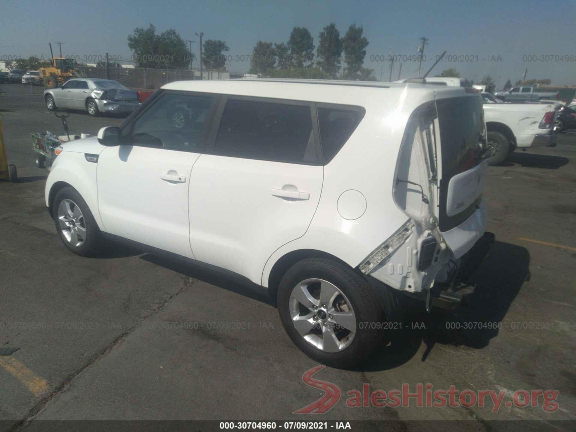 KNDJN2A28H7450693 2017 KIA SOUL