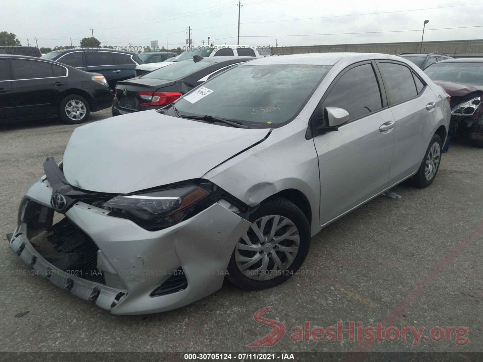 5YFBURHEXHP675308 2017 TOYOTA COROLLA