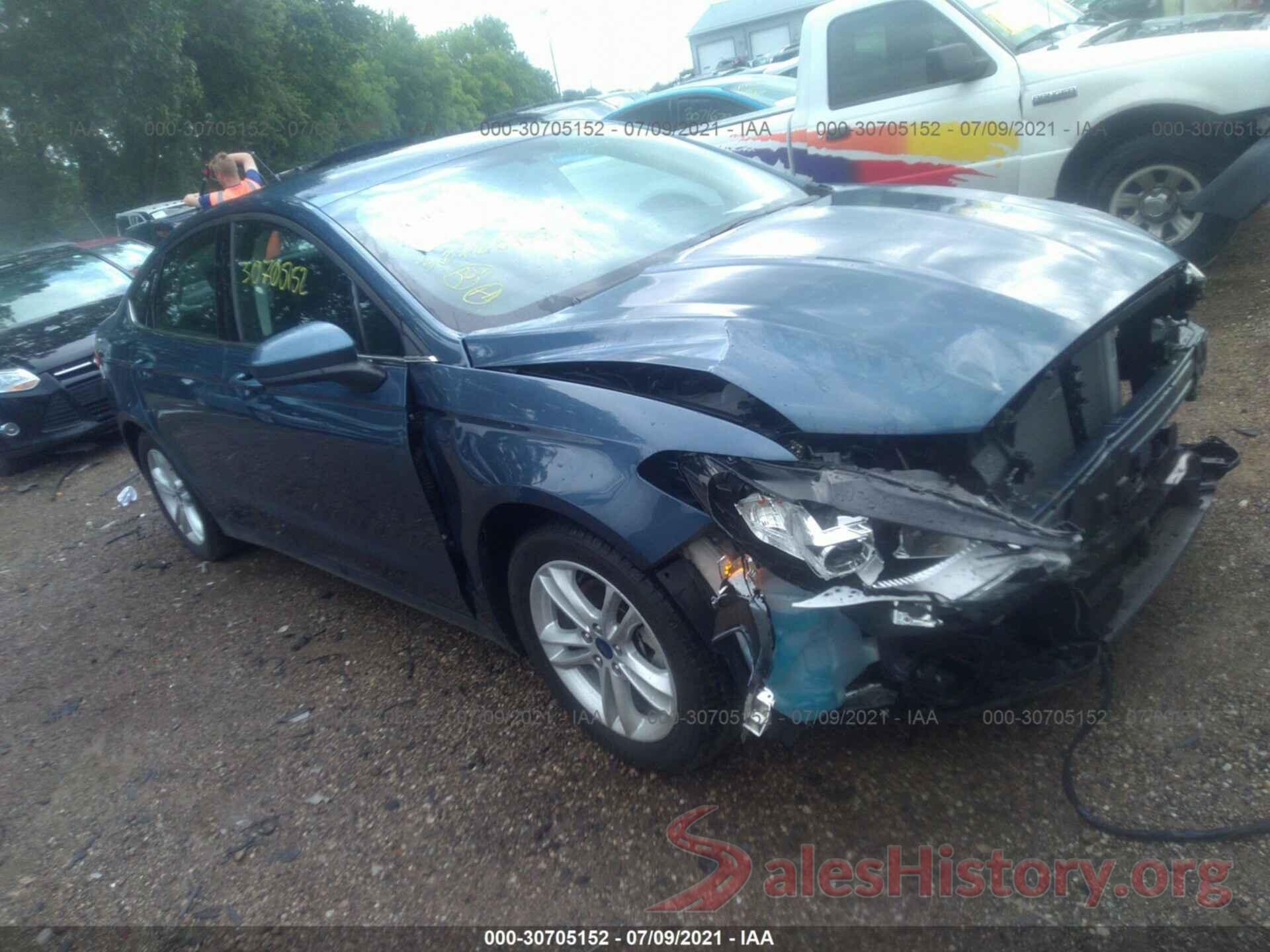 3FA6P0H74JR108992 2018 FORD FUSION