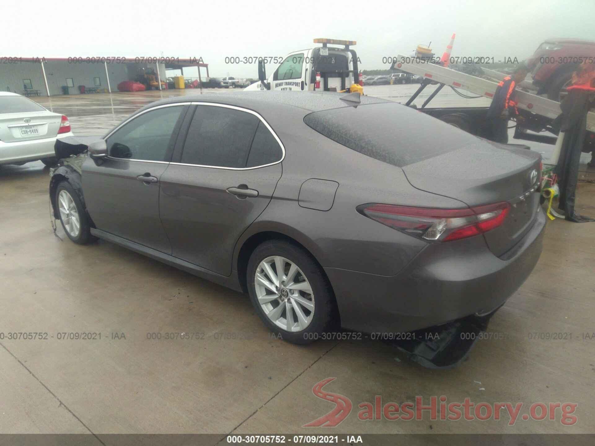 4T1R11AKXMU577316 2021 TOYOTA CAMRY