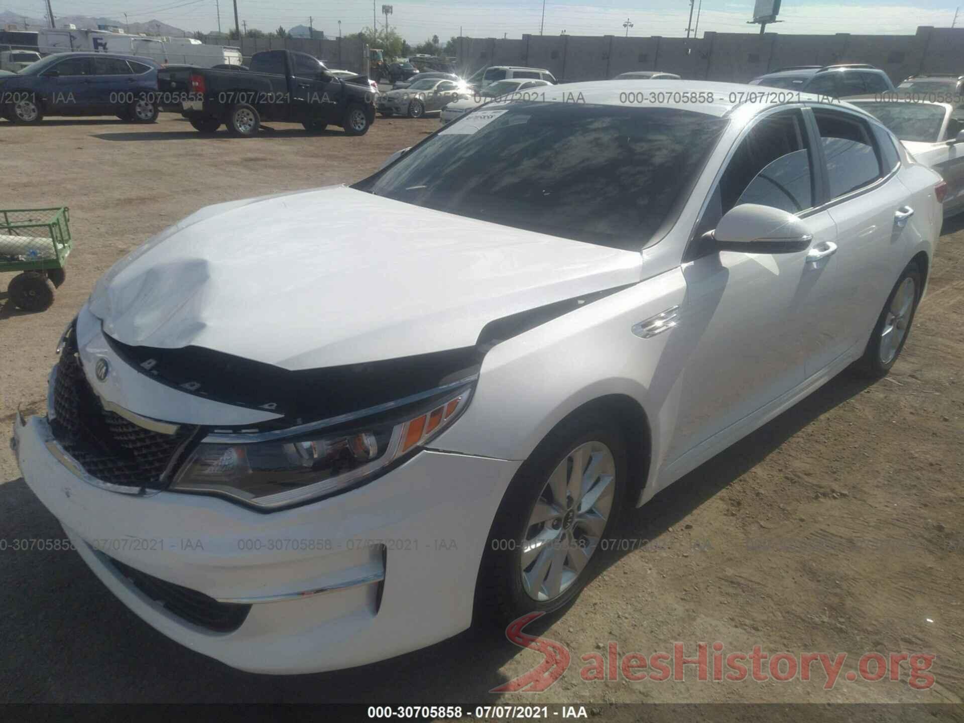 5XXGT4L3XJG262983 2018 KIA OPTIMA