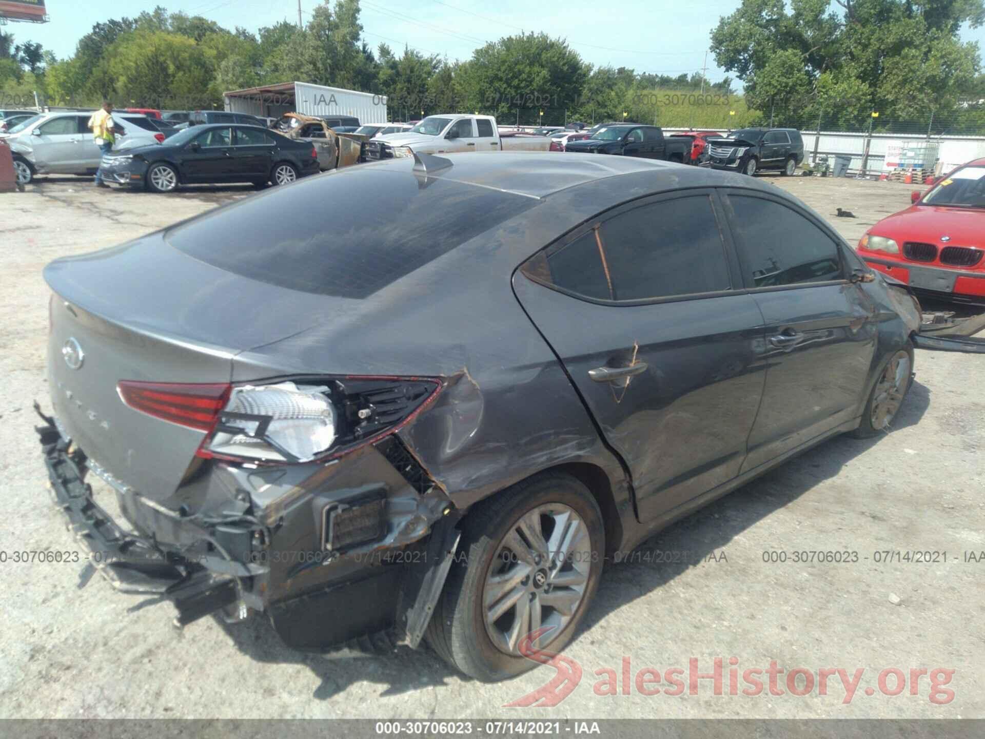 5NPD84LF5KH453568 2019 HYUNDAI ELANTRA