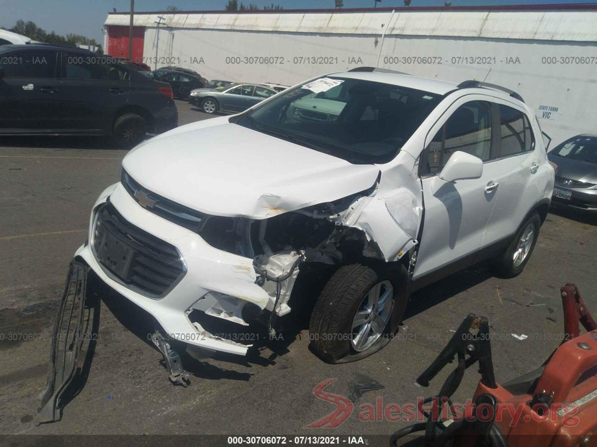 KL7CJPSB8JB717492 2018 CHEVROLET TRAX