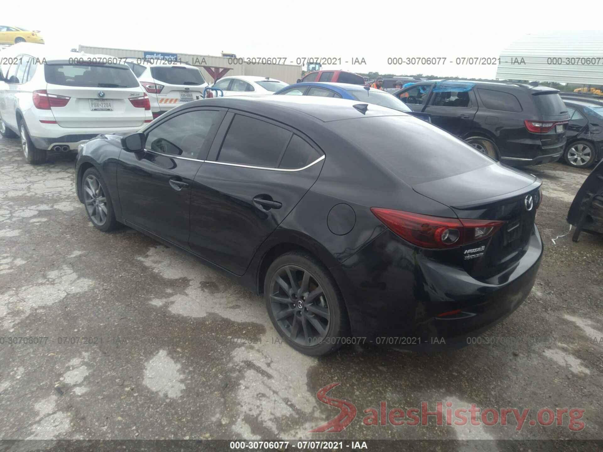 3MZBN1W36JM160798 2018 MAZDA MAZDA3 4-DOOR