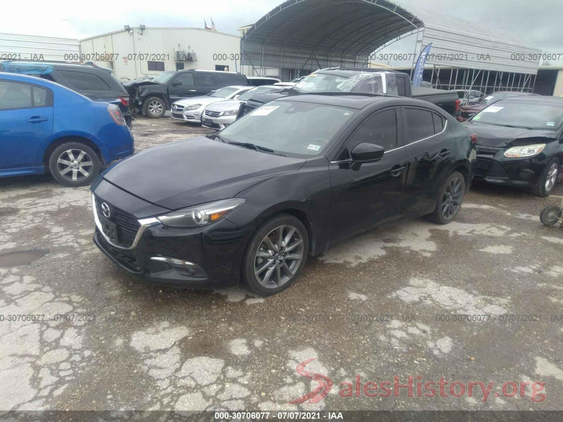 3MZBN1W36JM160798 2018 MAZDA MAZDA3 4-DOOR