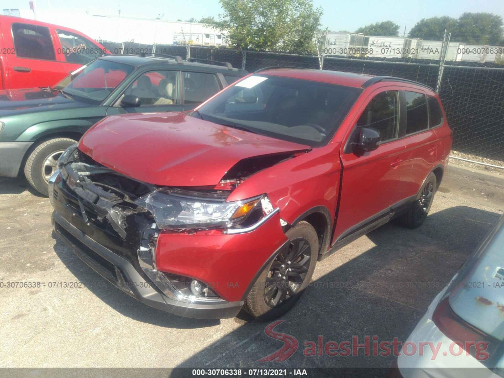 JA4AD3A3XKZ032627 2019 MITSUBISHI OUTLANDER