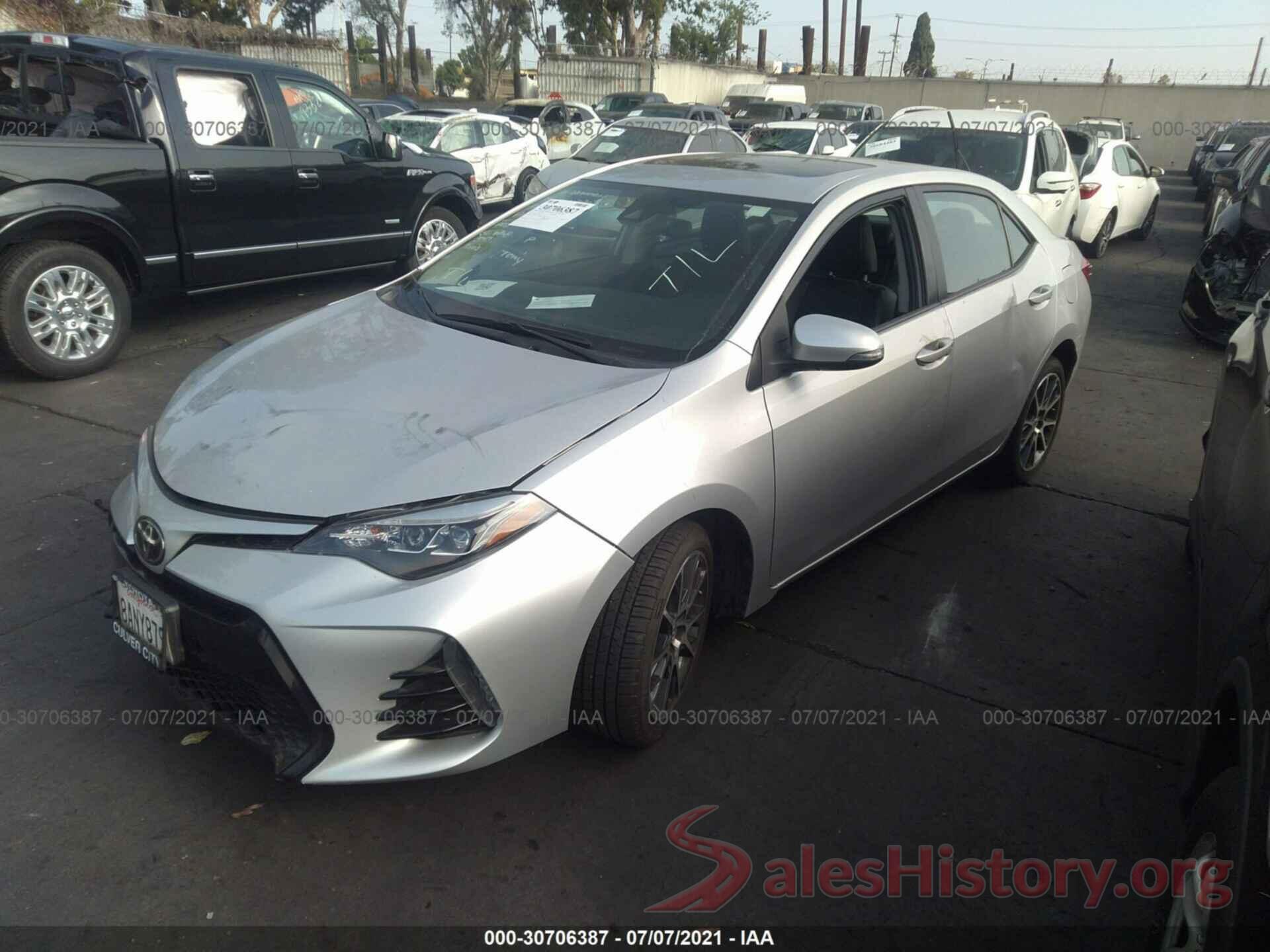 5YFBURHE5HP610270 2017 TOYOTA COROLLA