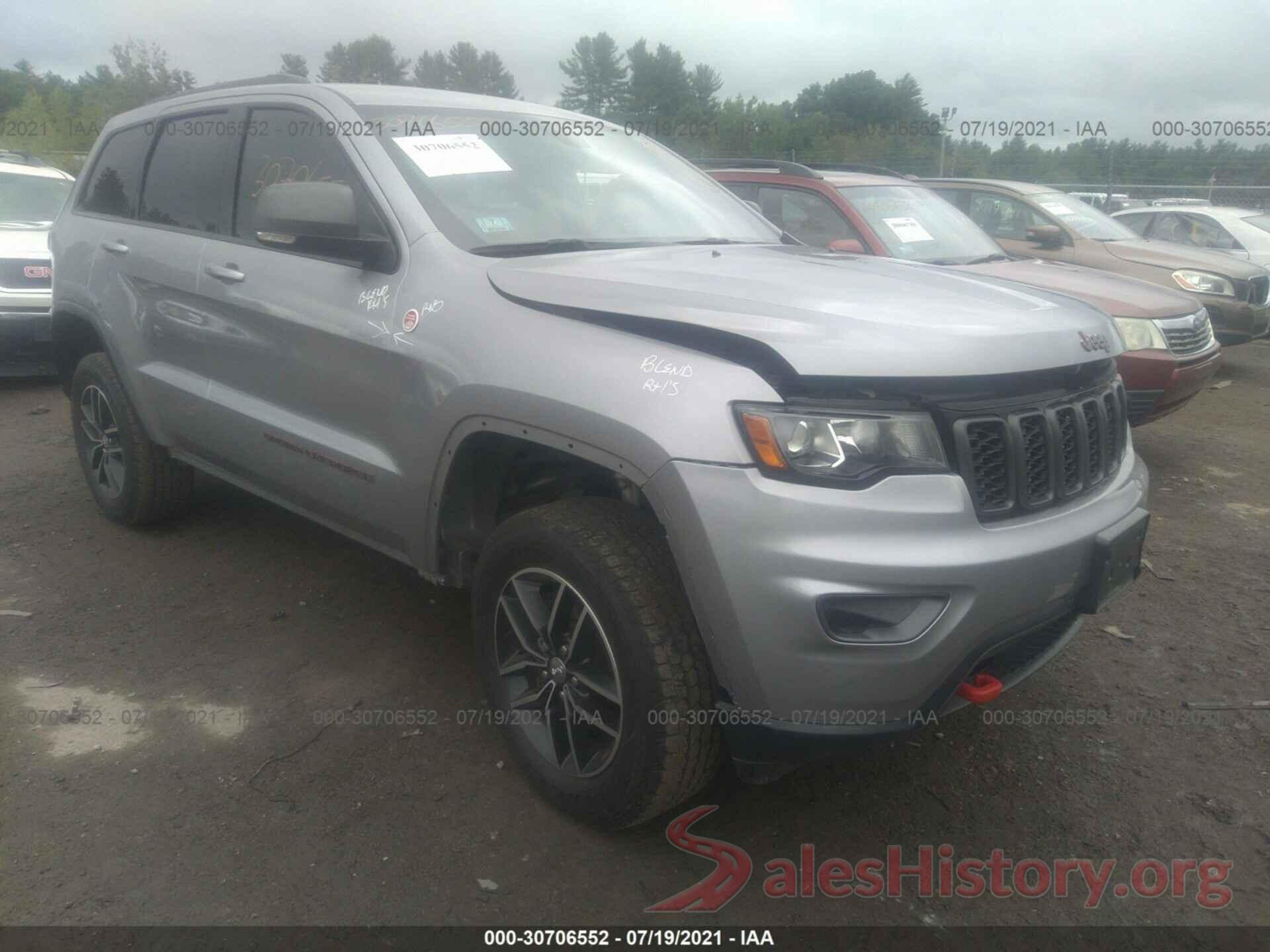 1C4RJFLGXJC419134 2018 JEEP GRAND CHEROKEE