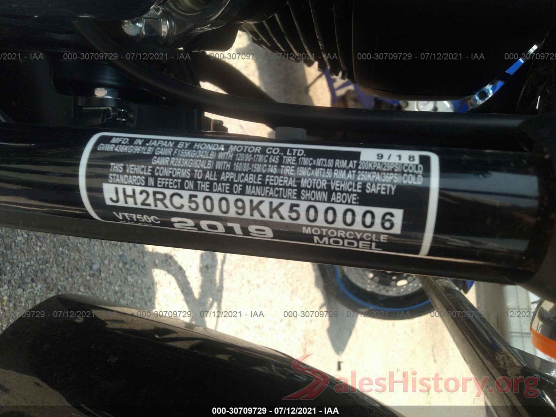 JH2RC5009KK500006 2019 HONDA VT750