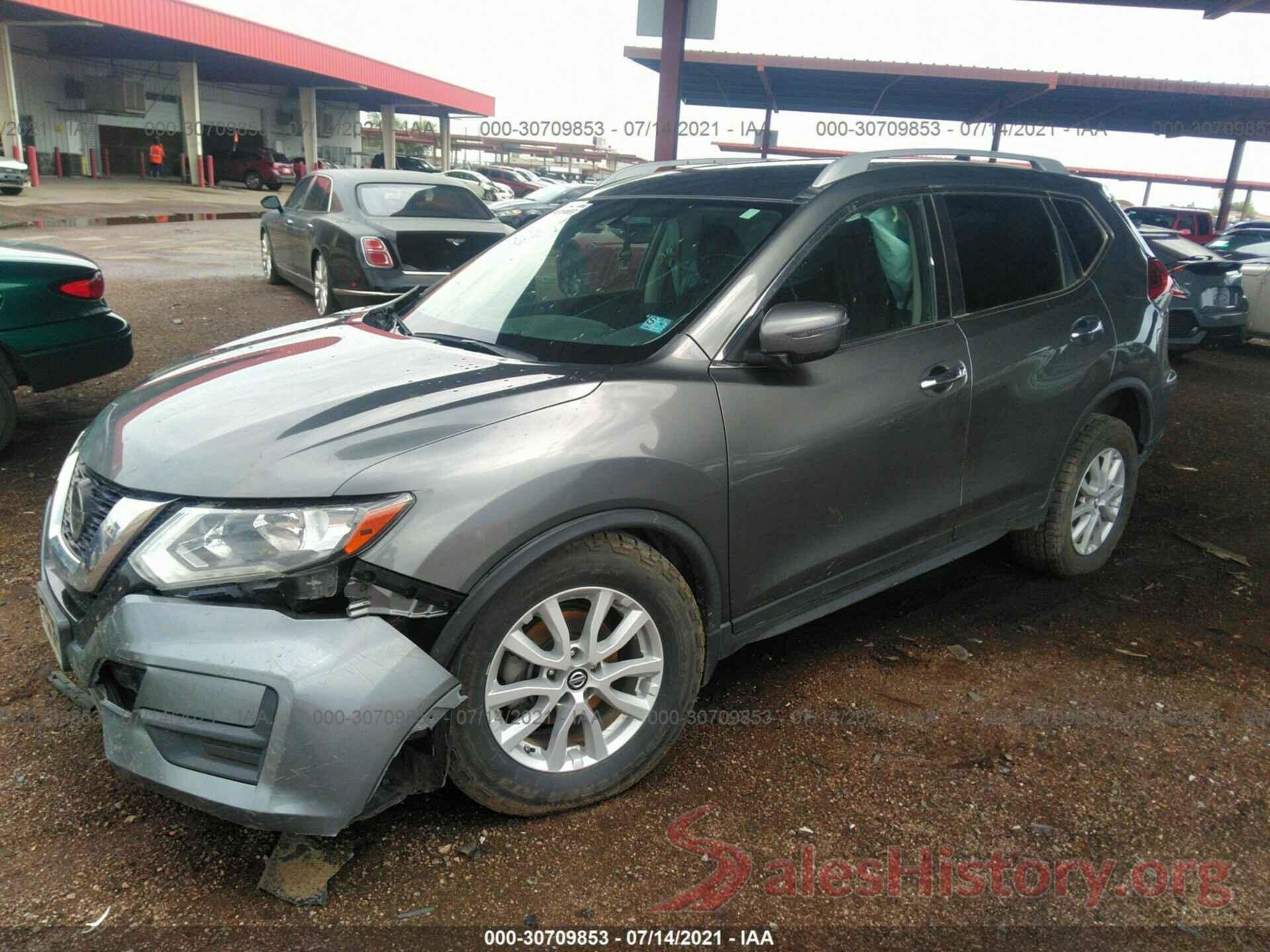 JN8AT2MT1JW458161 2018 NISSAN ROGUE