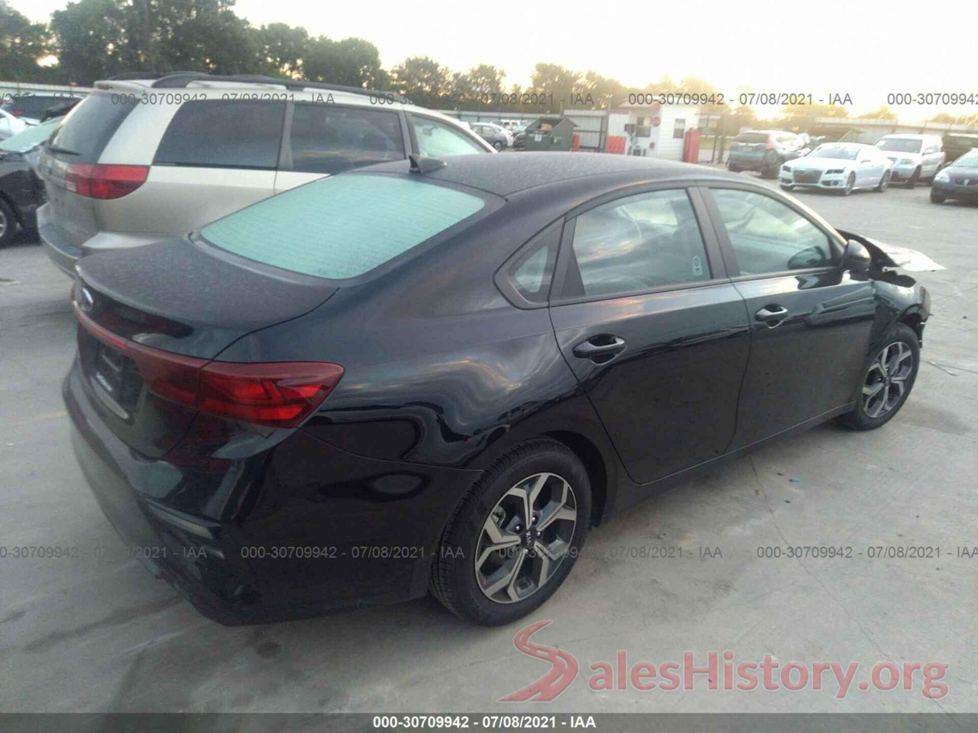 3KPF24AD3ME347204 2021 KIA FORTE