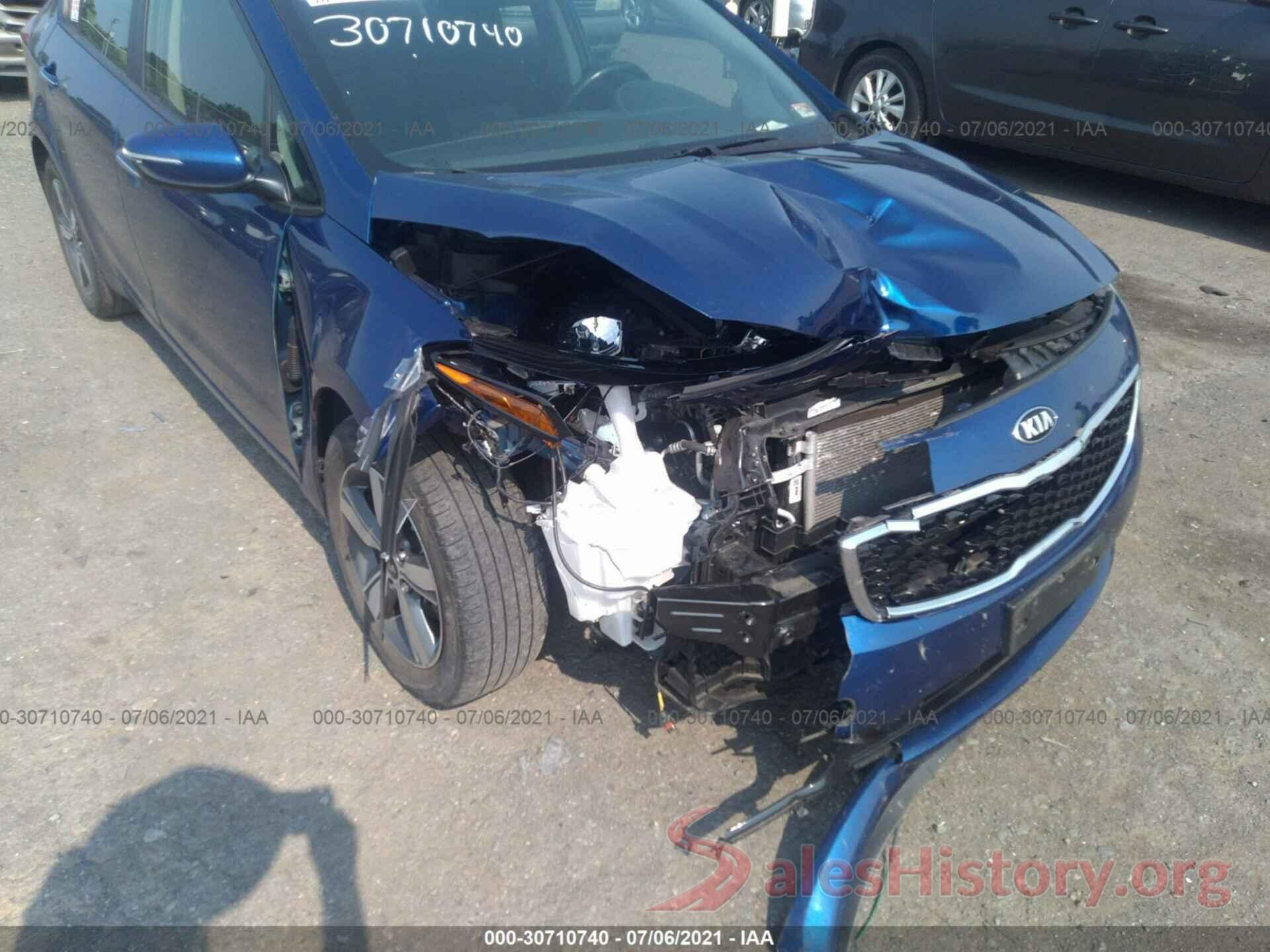 3KPFL4A73JE272670 2018 KIA FORTE