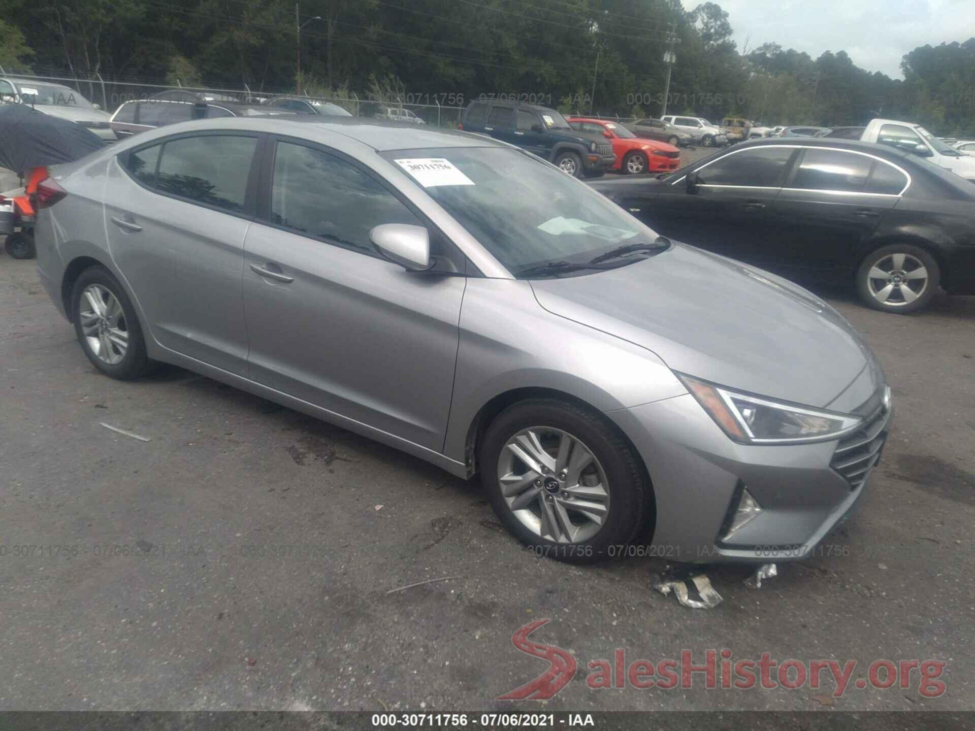 5NPD84LFXLH579152 2020 HYUNDAI ELANTRA