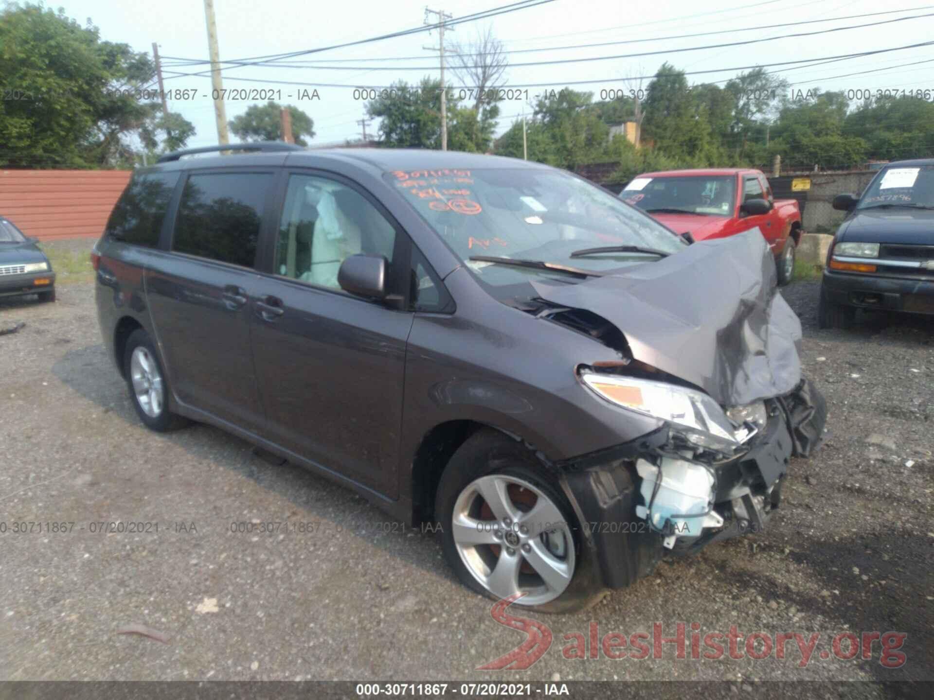 5TDKZ3DC3LS059386 2020 TOYOTA SIENNA