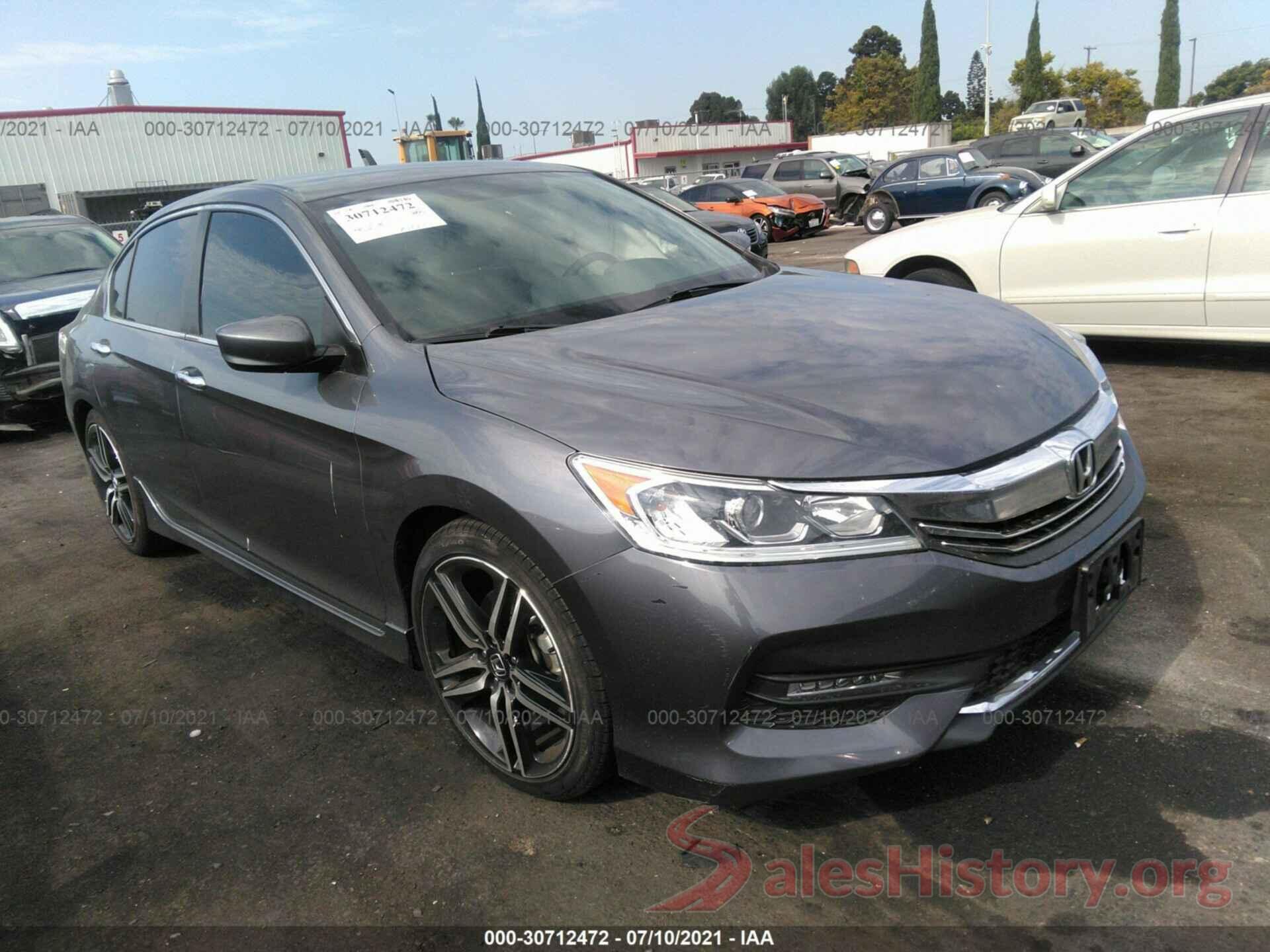 1HGCR2F5XHA149685 2017 HONDA ACCORD SEDAN