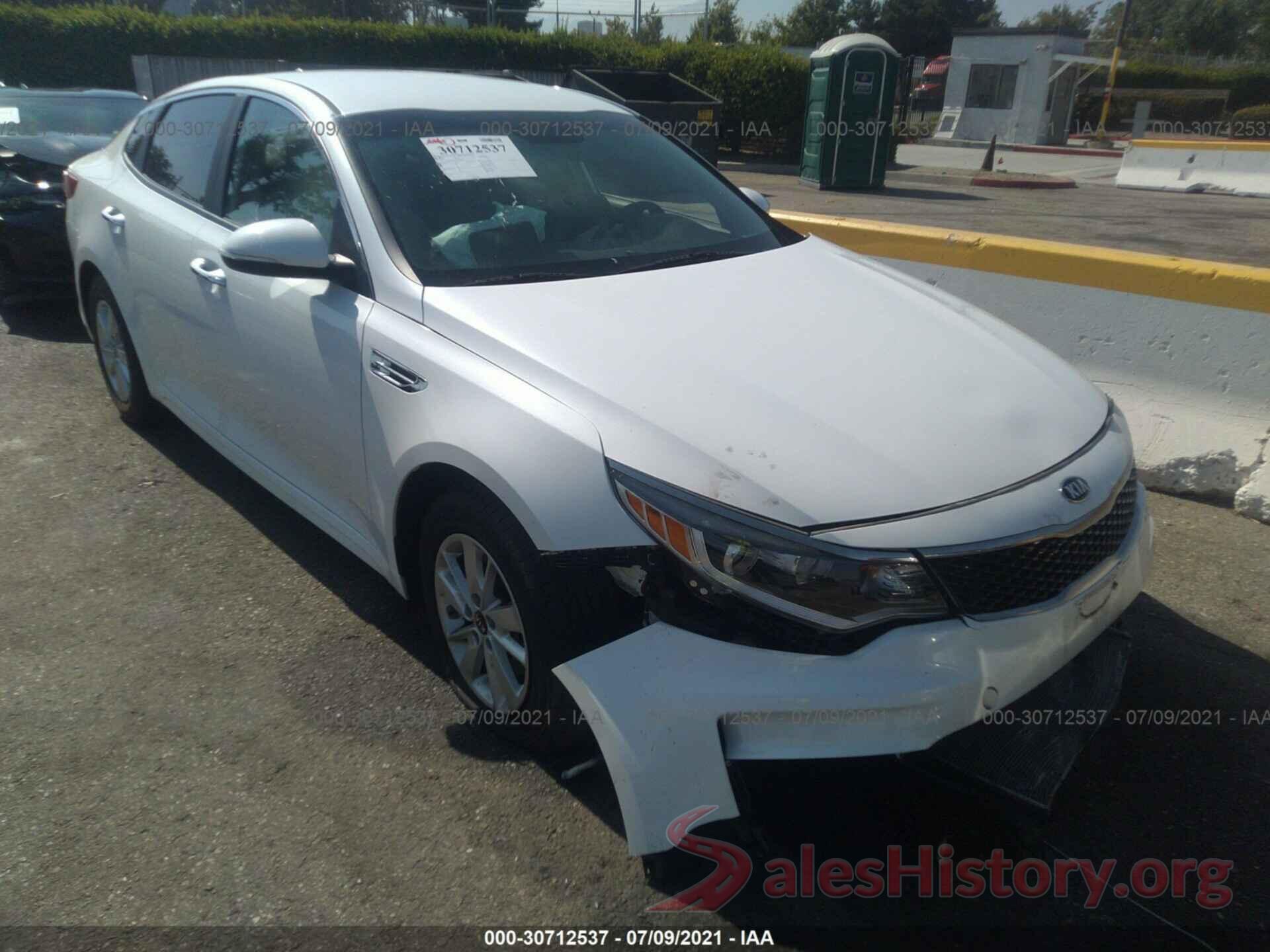 KNAGT4L34J5198442 2018 KIA OPTIMA