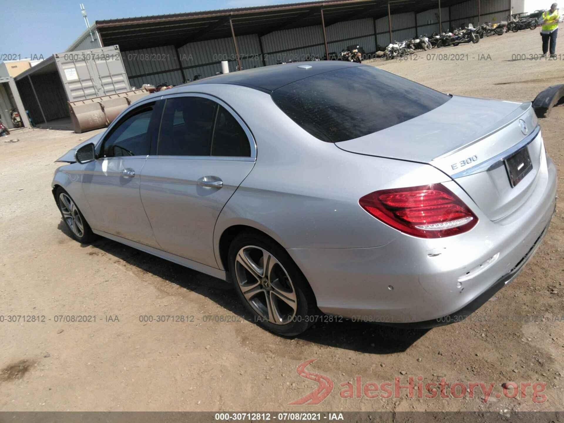 WDDZF4JB3HA251846 2017 MERCEDES-BENZ E-CLASS