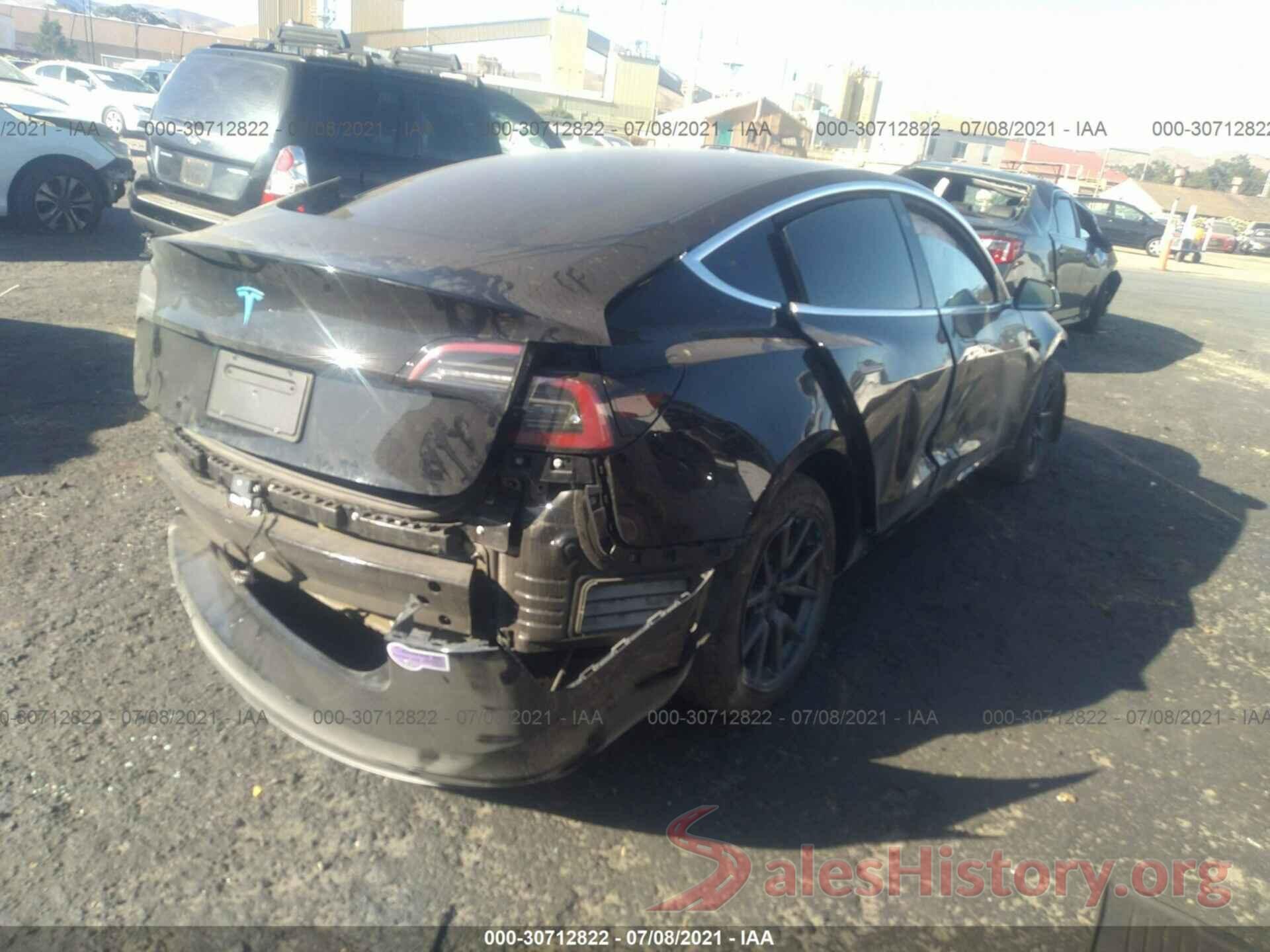 5YJ3E1EA5KF323888 2019 TESLA MODEL 3