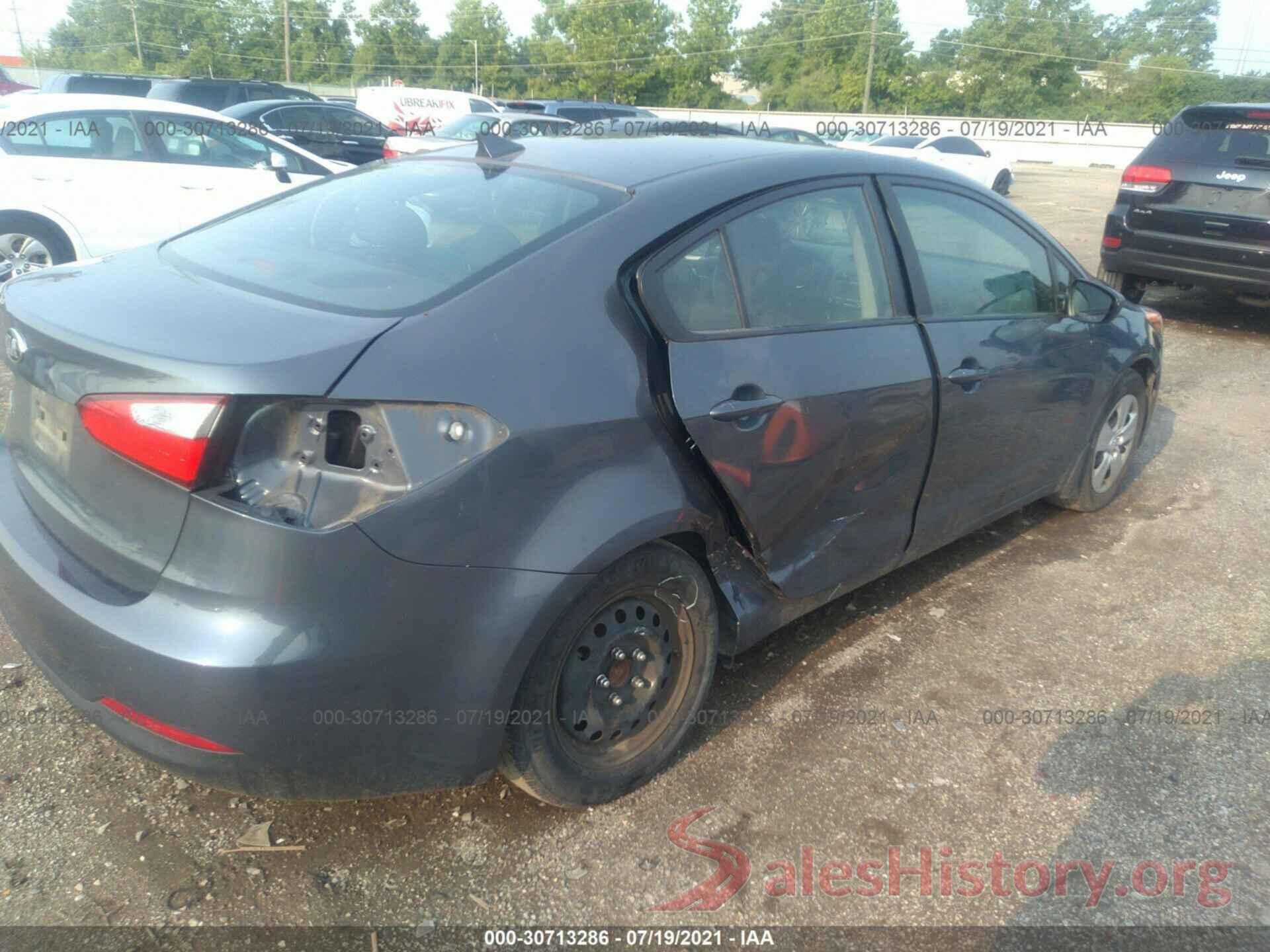 KNAFK4A67G5567072 2016 KIA FORTE