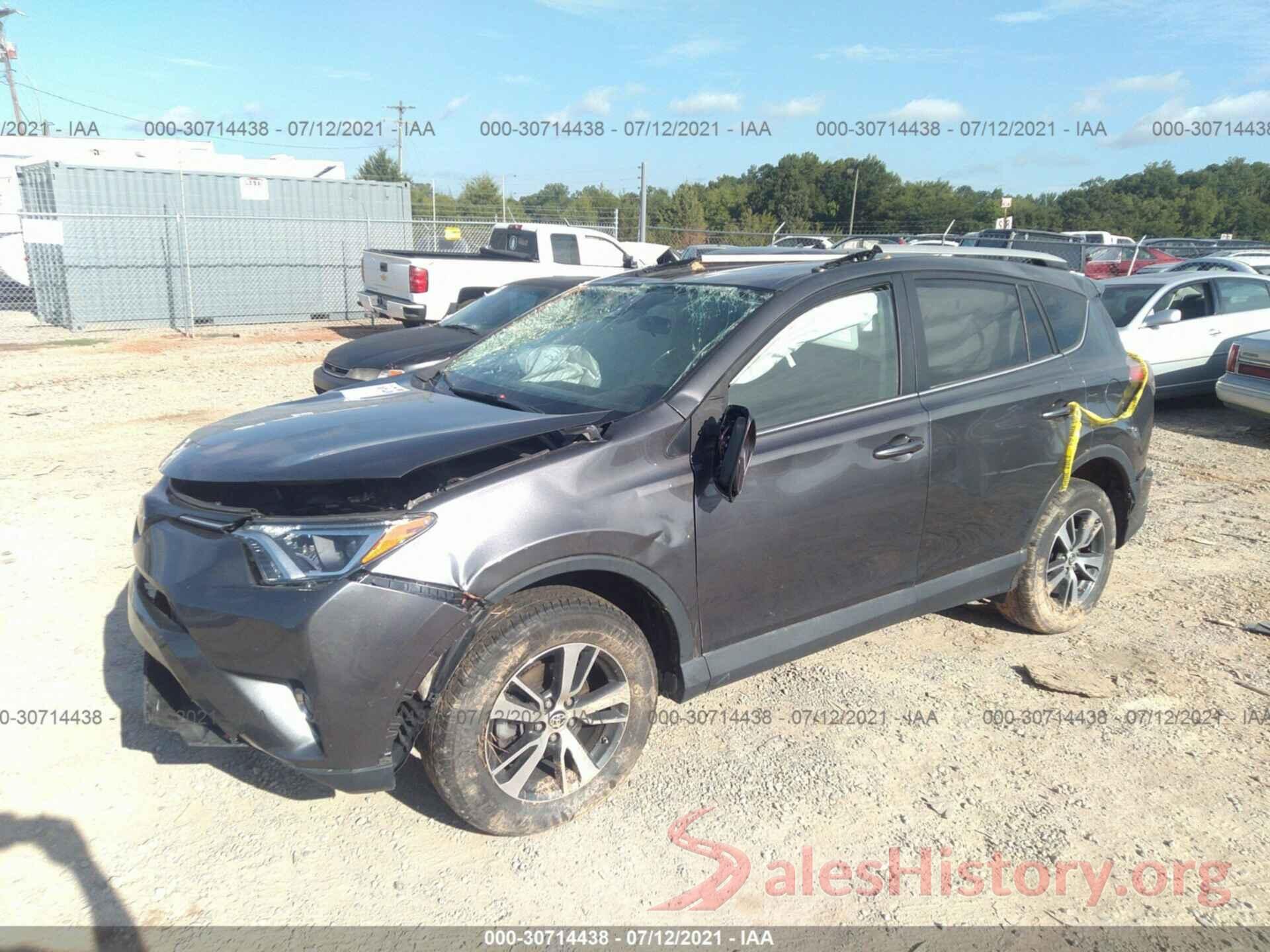 2T3RFREV9JW790569 2018 TOYOTA RAV4