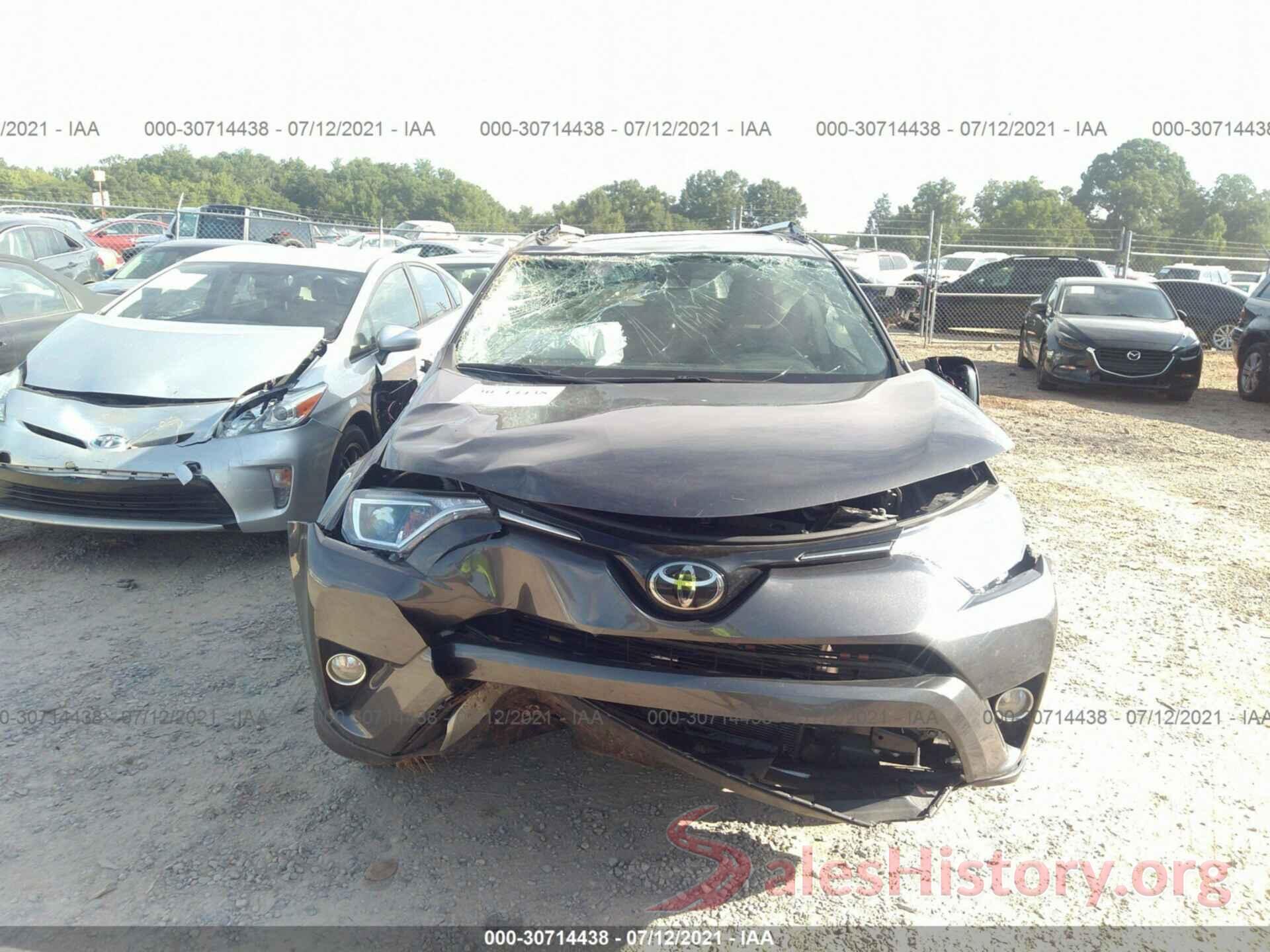 2T3RFREV9JW790569 2018 TOYOTA RAV4