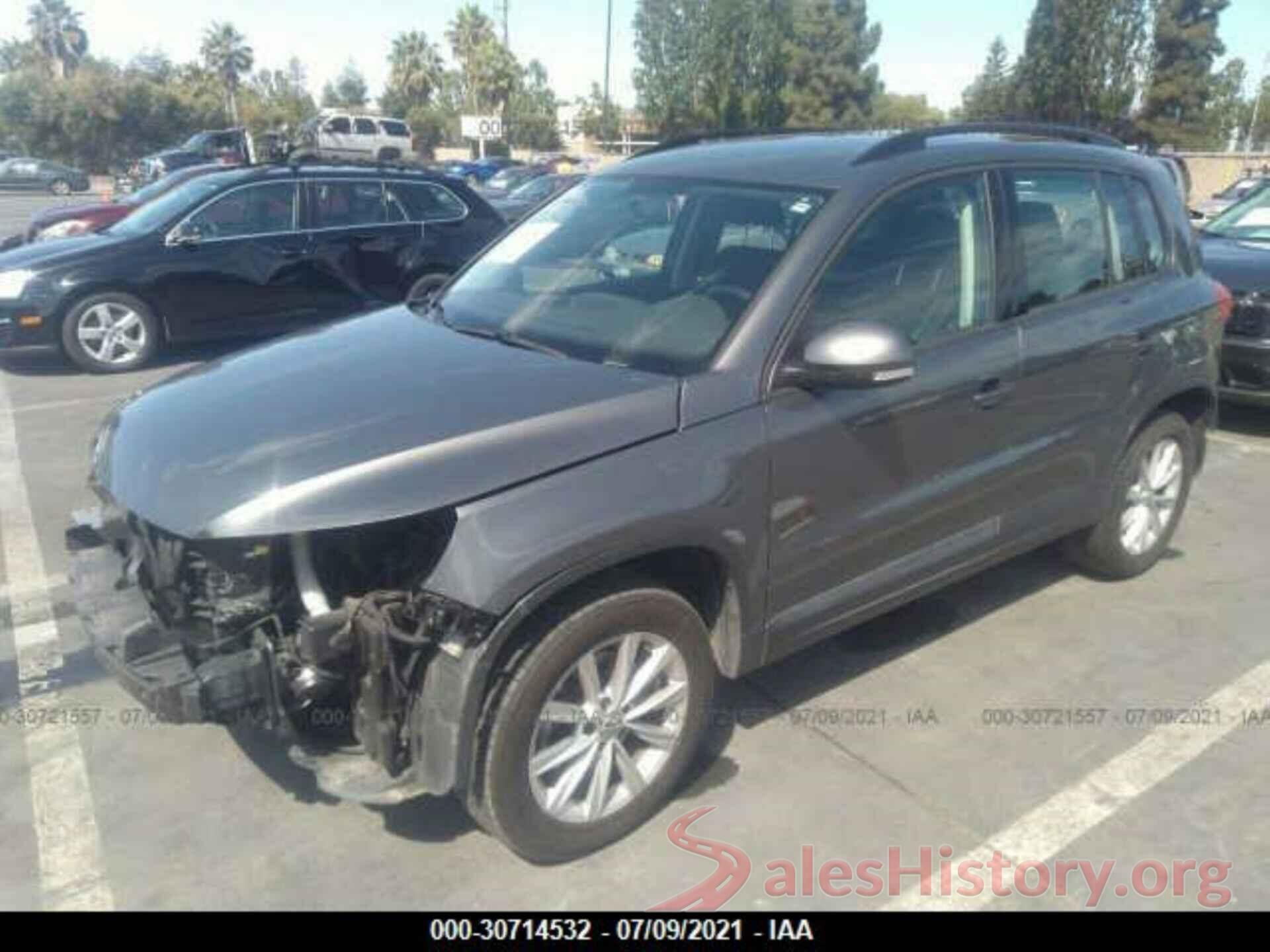 WVGAV7AX6HK048348 2017 VOLKSWAGEN TIGUAN