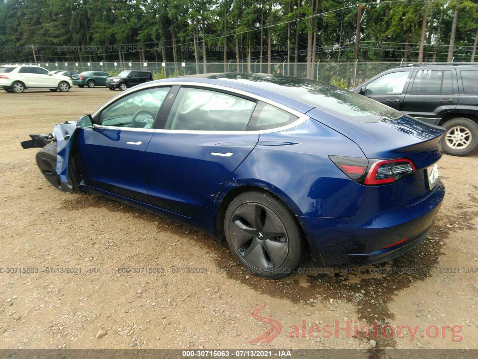 5YJ3E1EB4JF114925 2018 TESLA MODEL 3