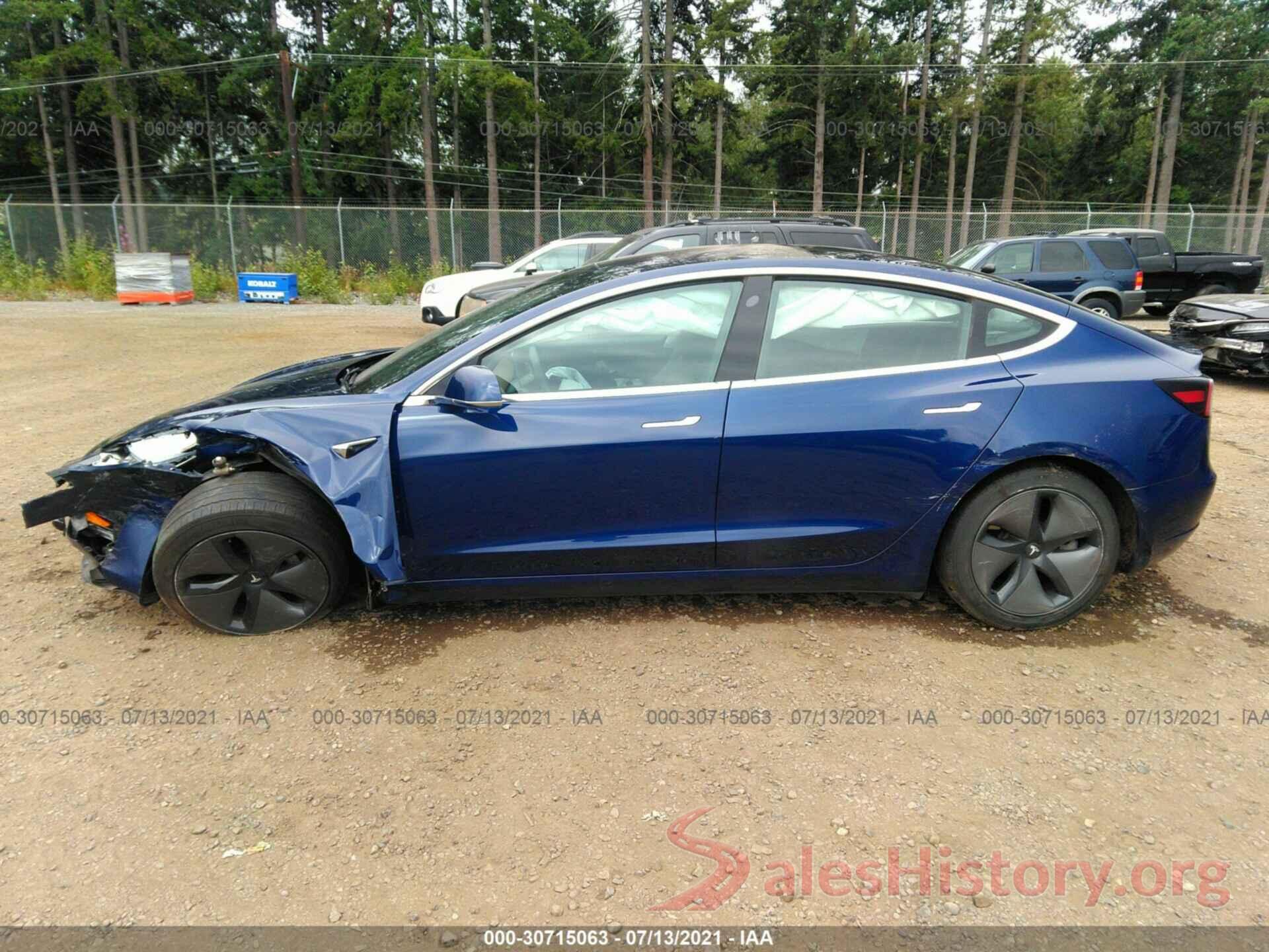 5YJ3E1EB4JF114925 2018 TESLA MODEL 3