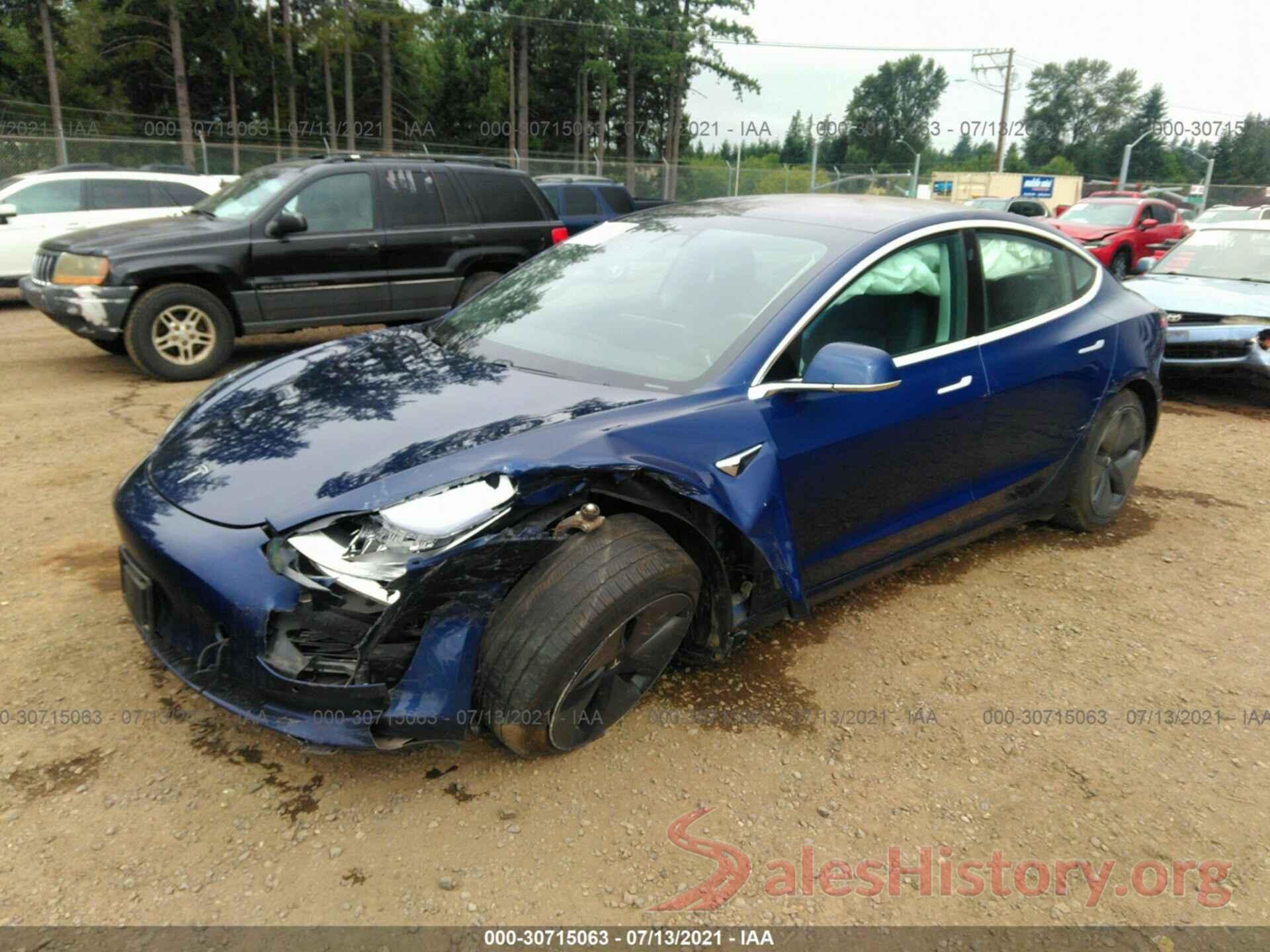 5YJ3E1EB4JF114925 2018 TESLA MODEL 3