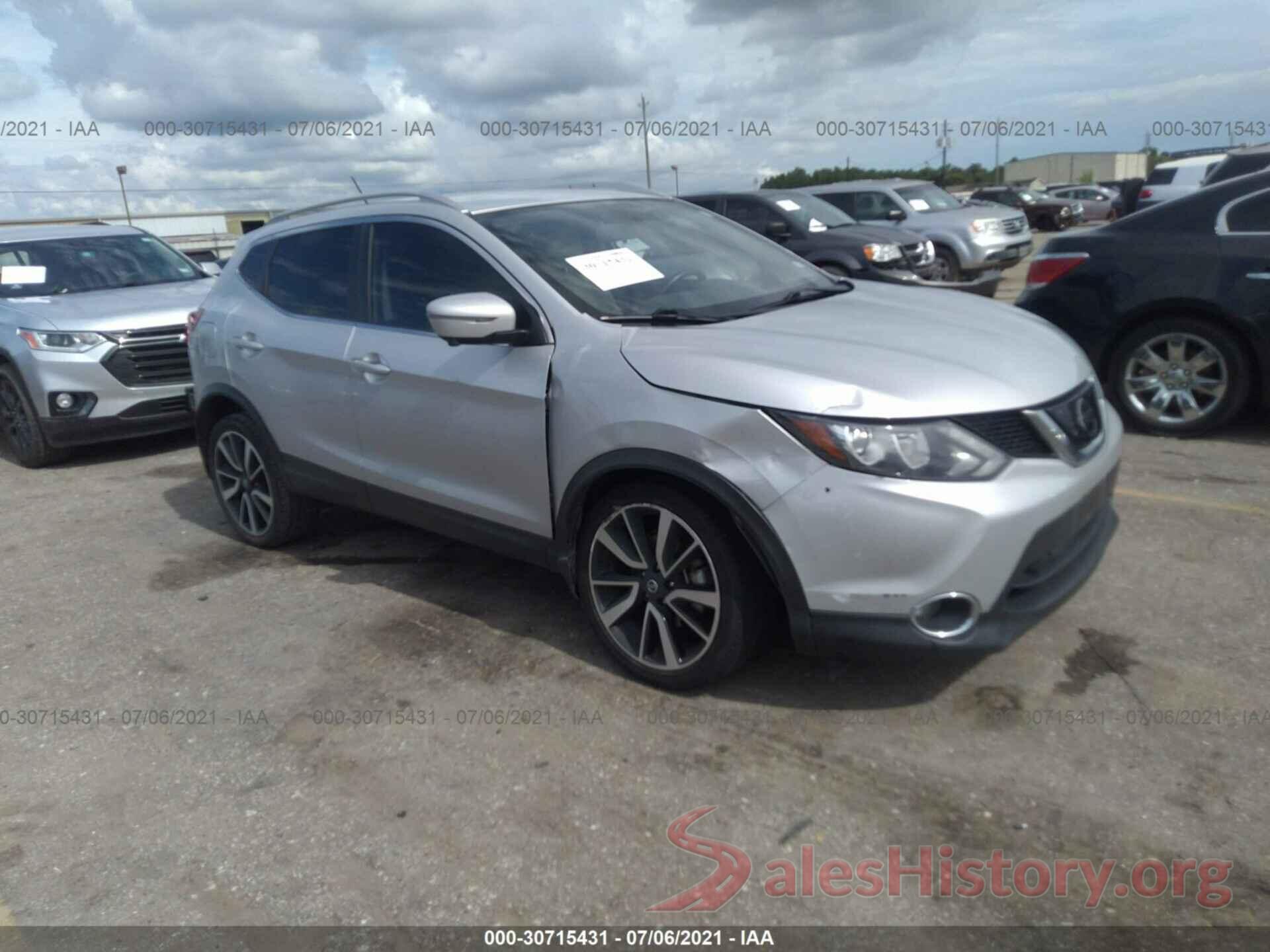 JN1BJ1CP0JW190842 2018 NISSAN ROGUE SPORT