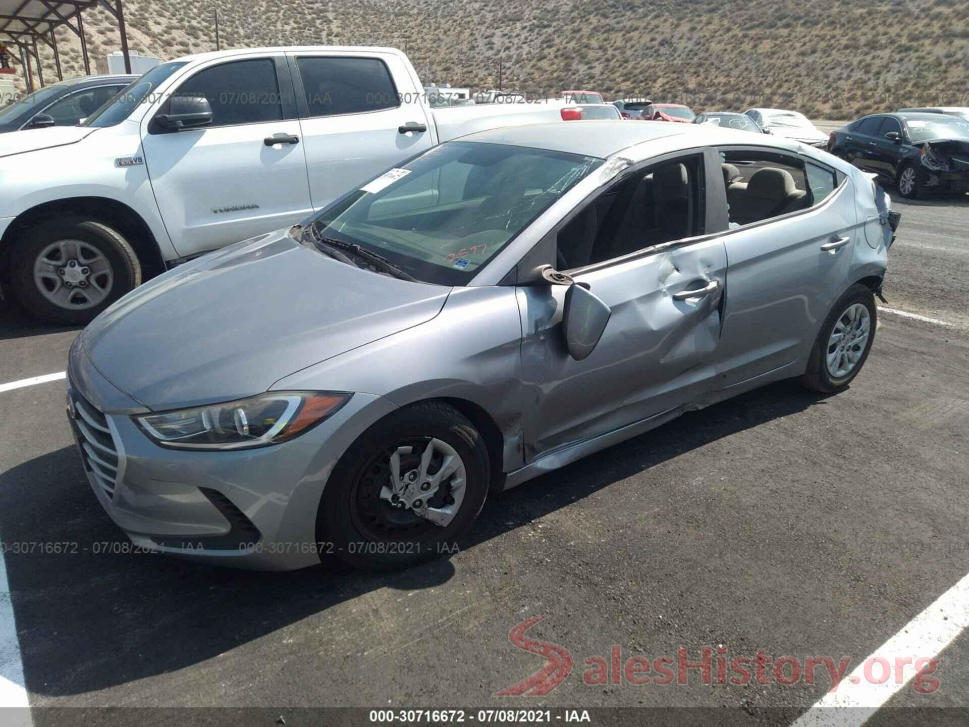 5NPD74LF3HH152597 2017 HYUNDAI ELANTRA