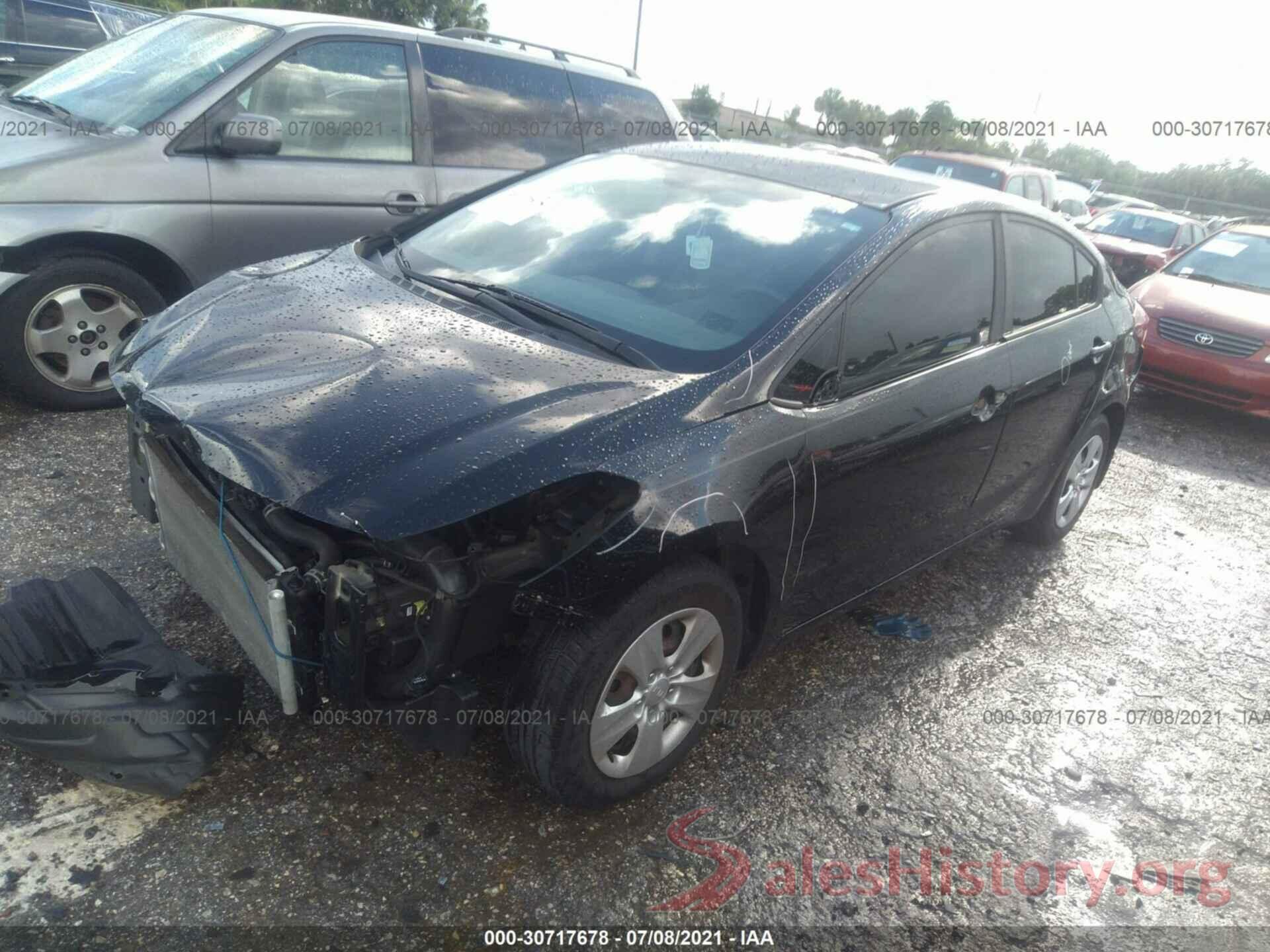 3KPFK4A75HE044635 2017 KIA FORTE