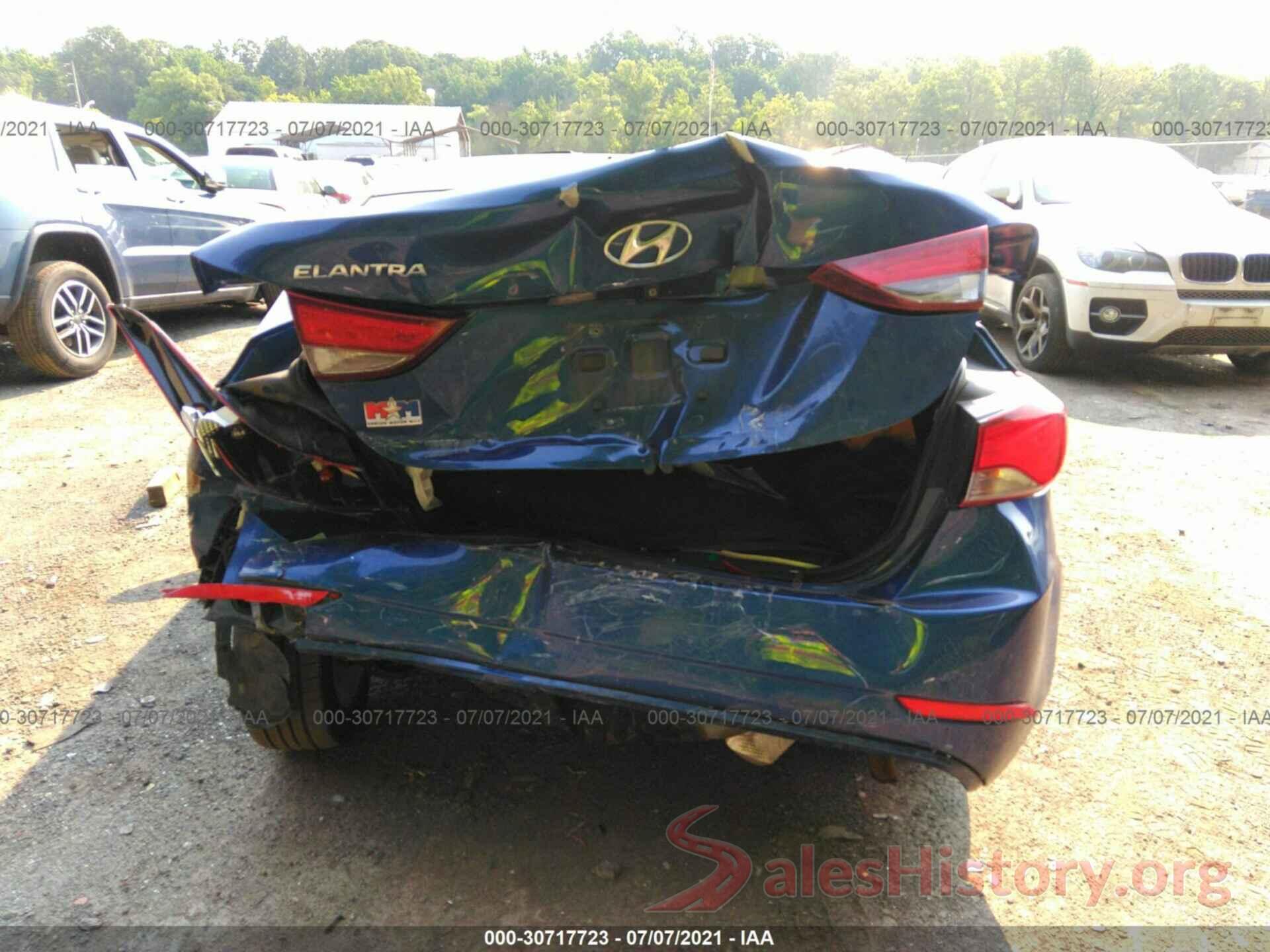 5NPDH4AE4GH655965 2016 HYUNDAI ELANTRA