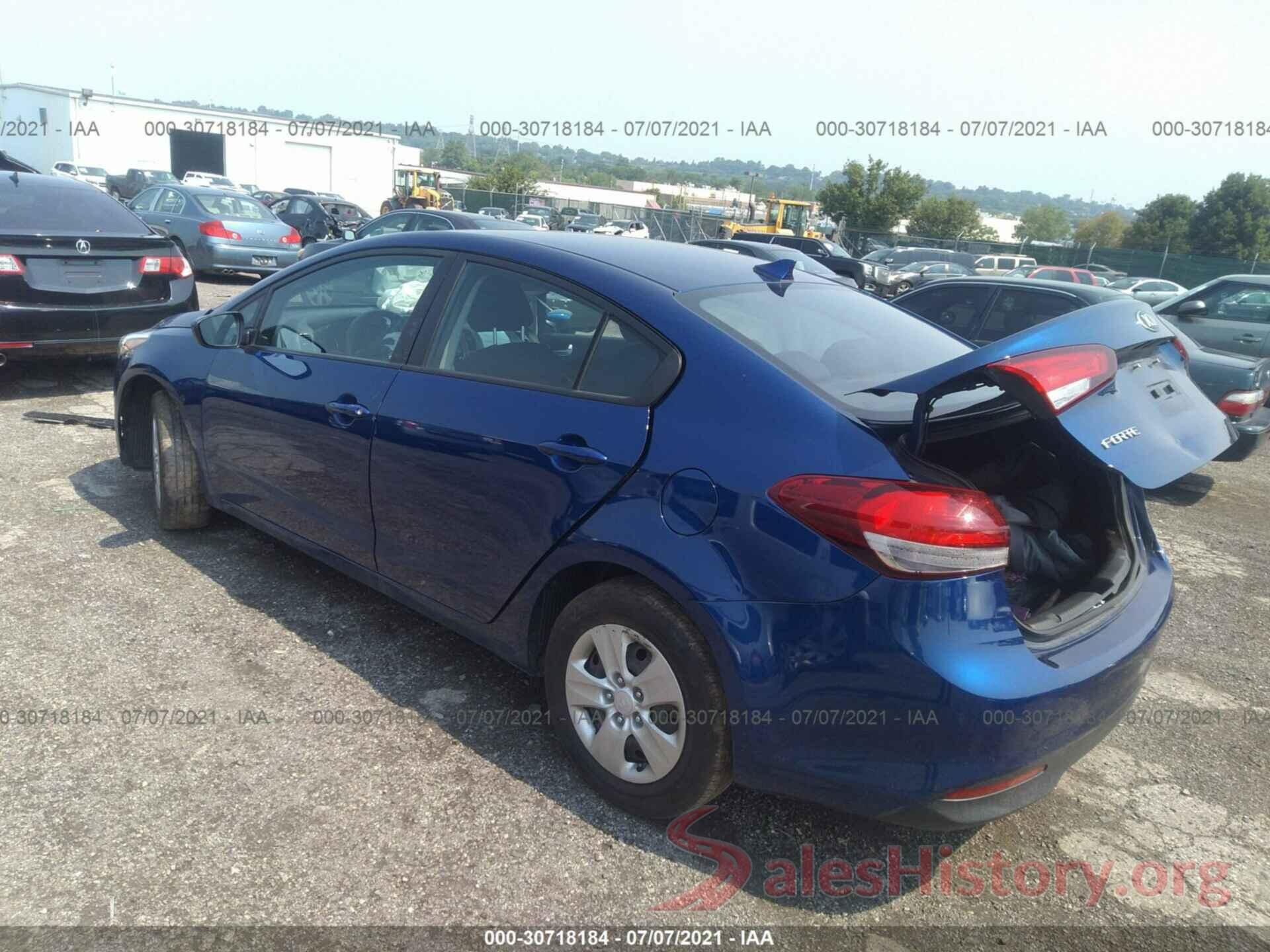 3KPFK4A70JE184288 2018 KIA FORTE